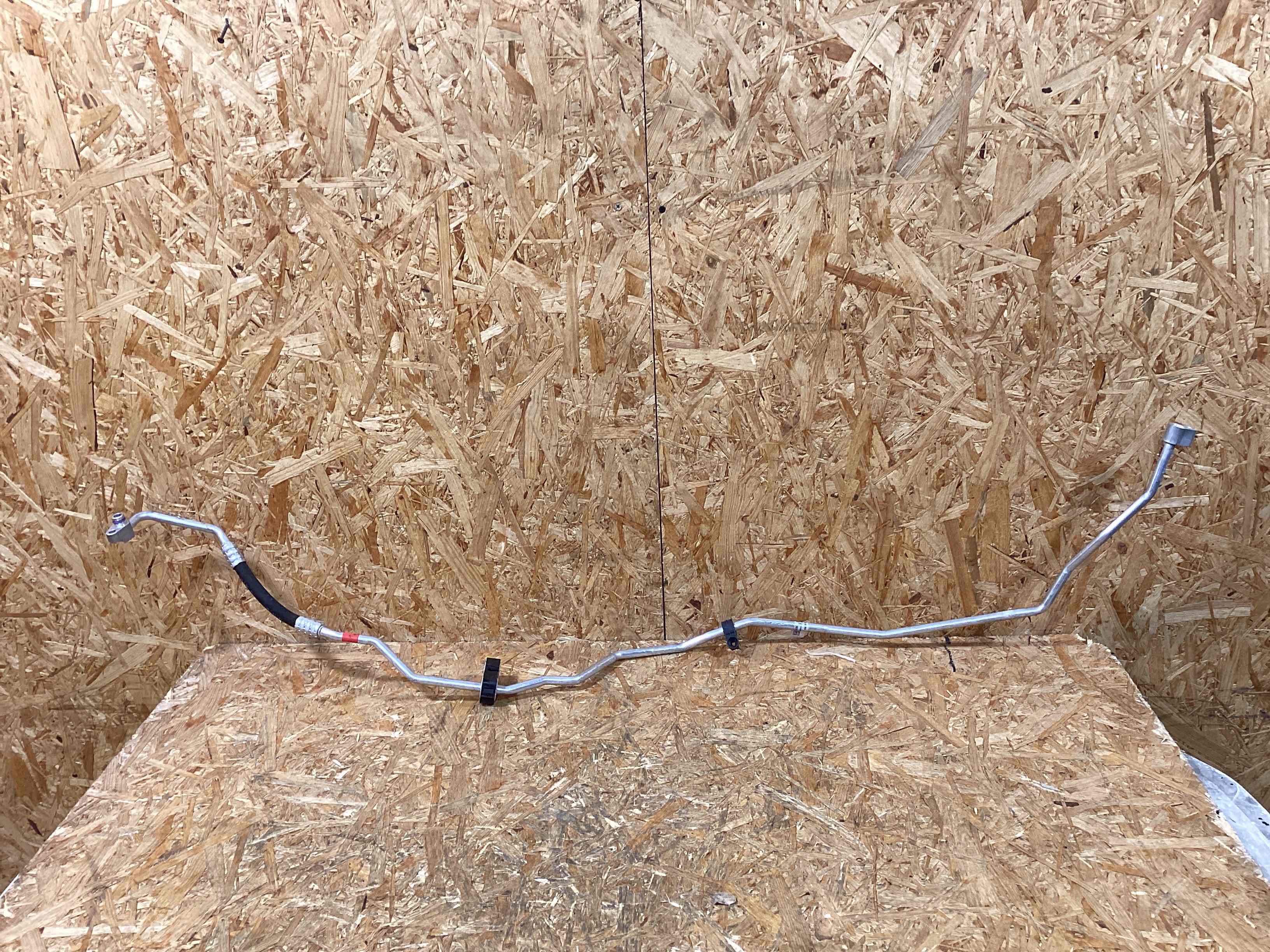 Патрубок Porsche 911 090126-103