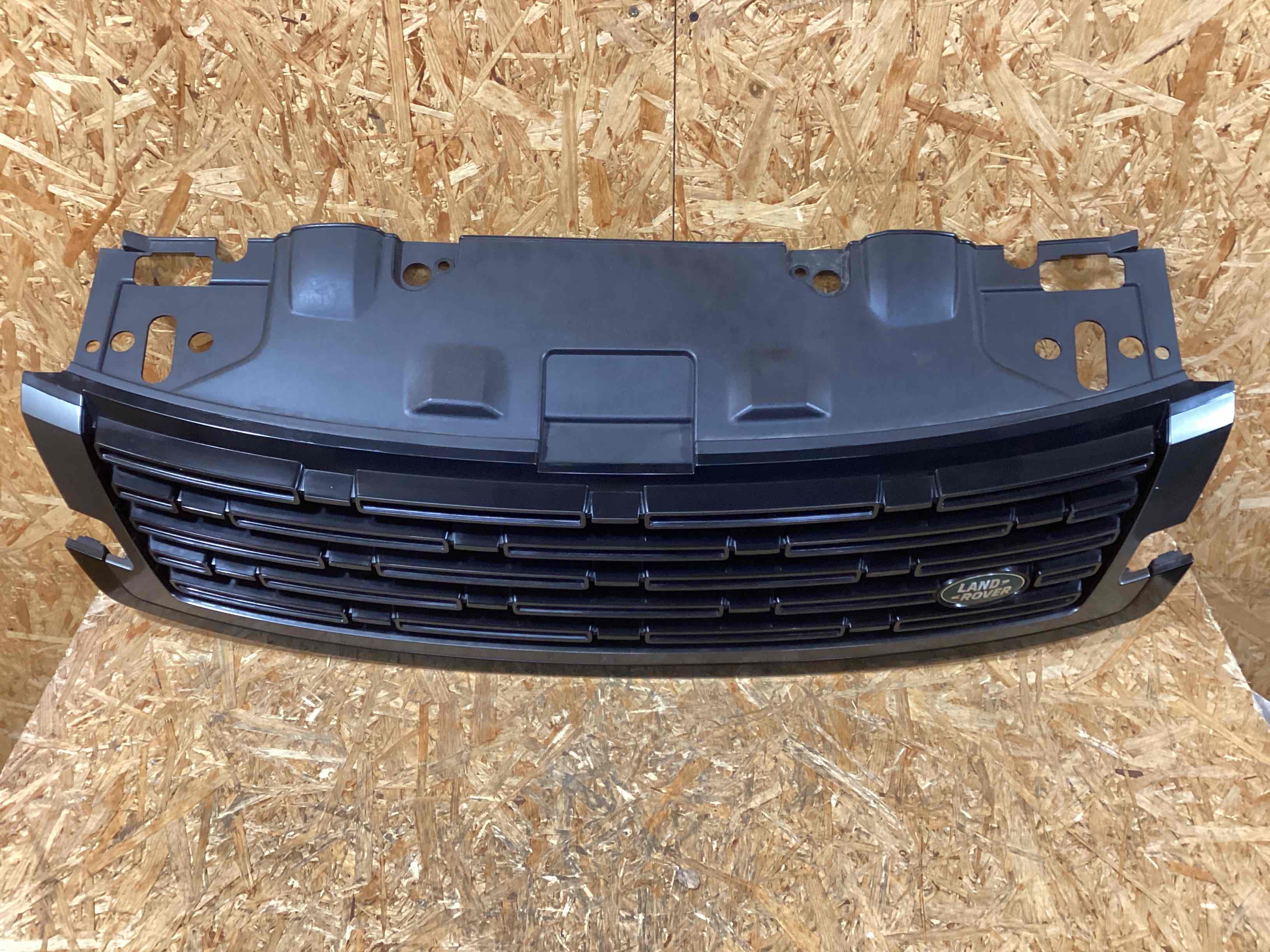 Решетка радиатора Land Rover Range Rover L460 090126-107
