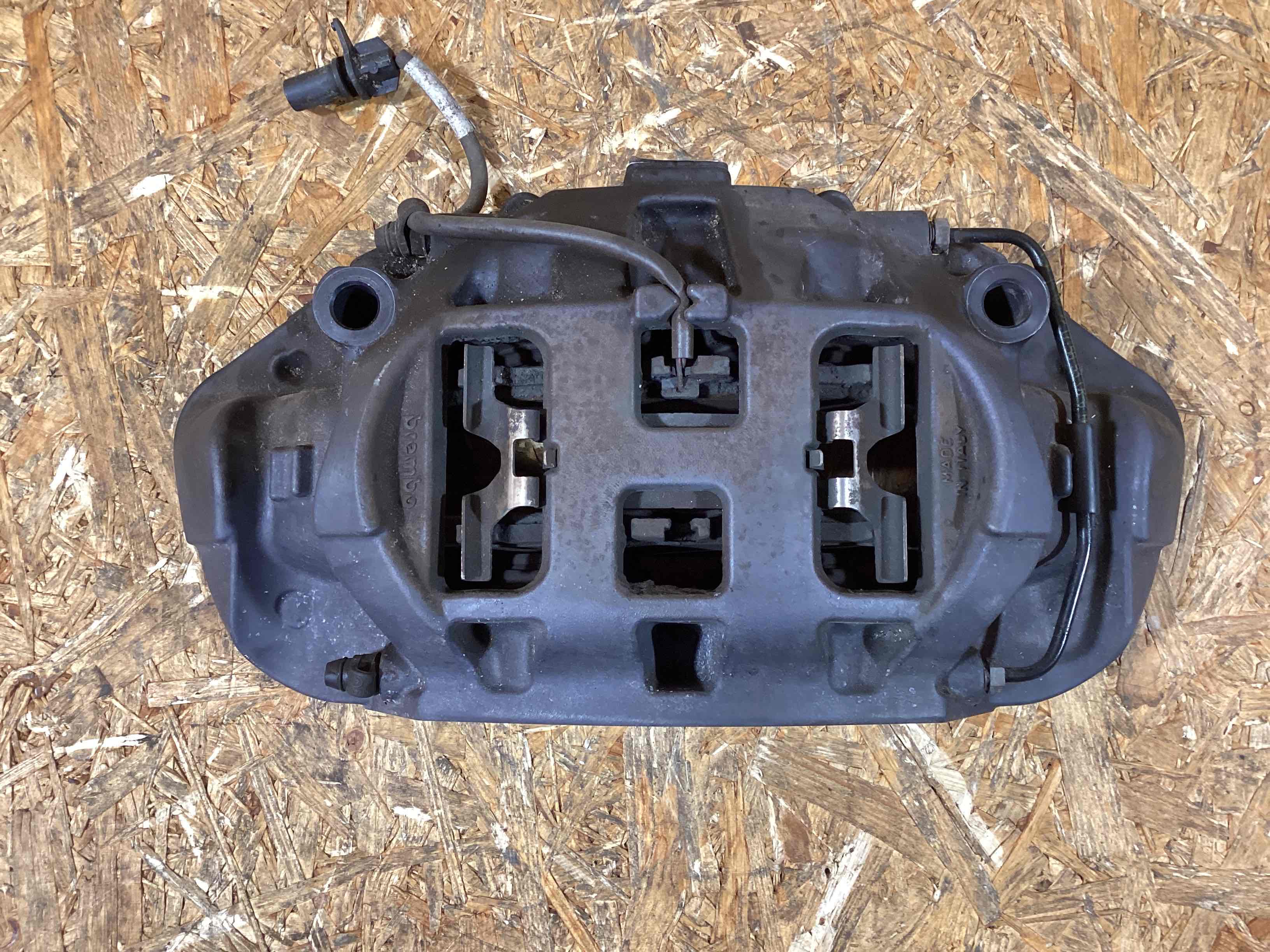 Суппорт Porsche Macan 090226-107