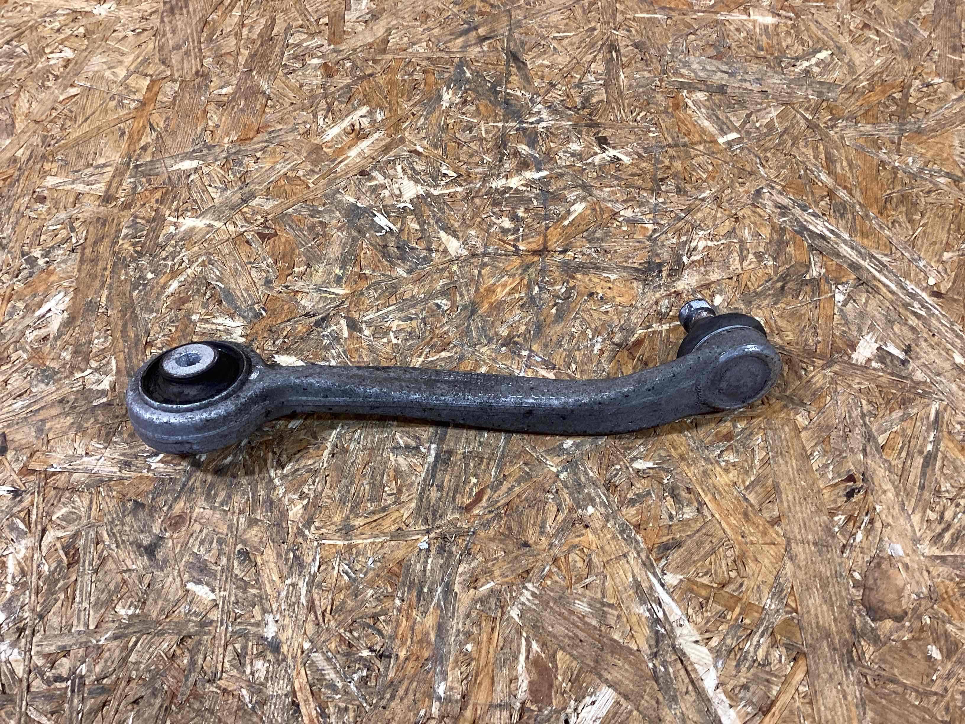 Рычаг подвески Porsche Macan 090226-110