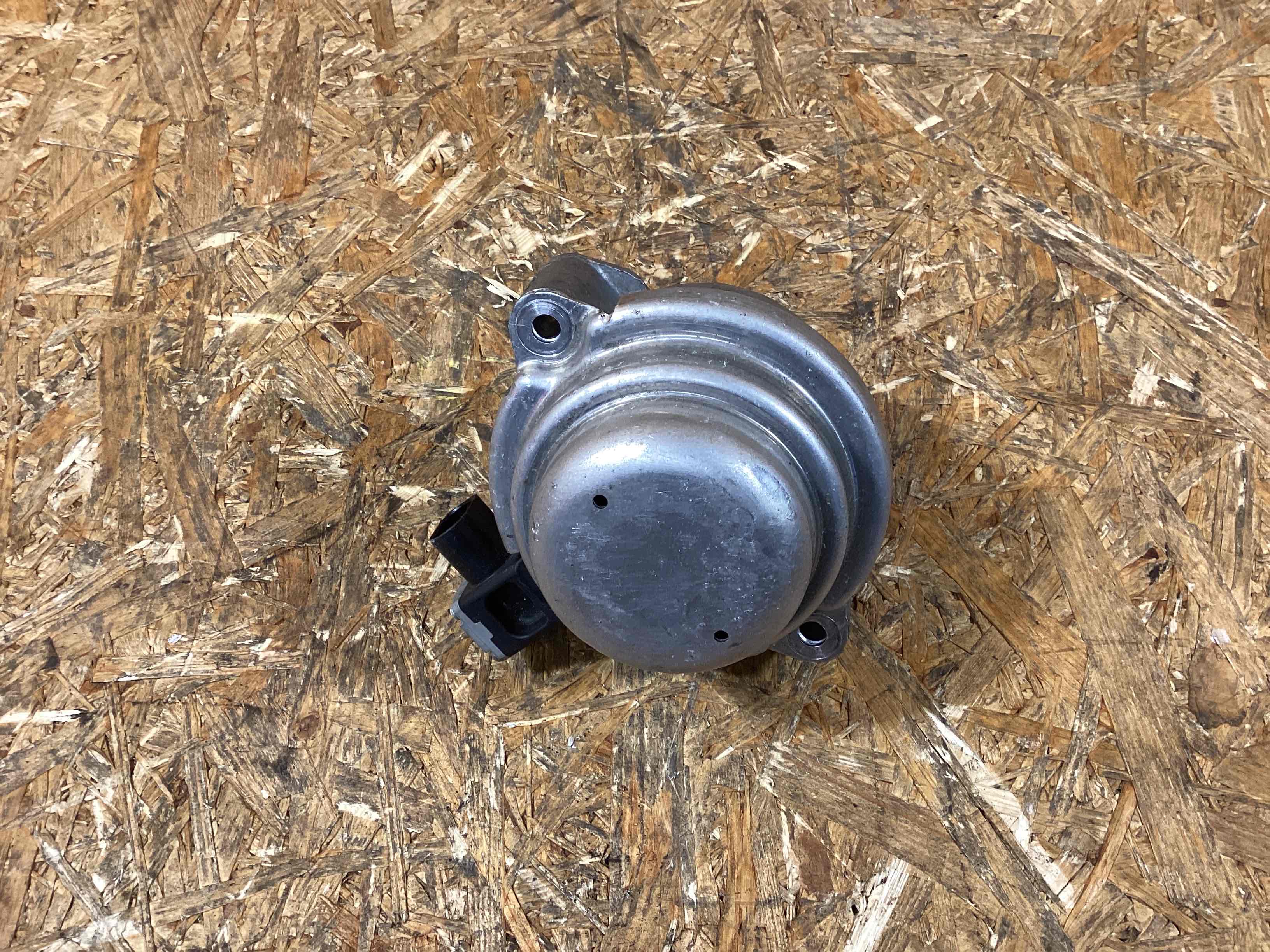 Подушка крепления двигателя Porsche Cayman 090226-115