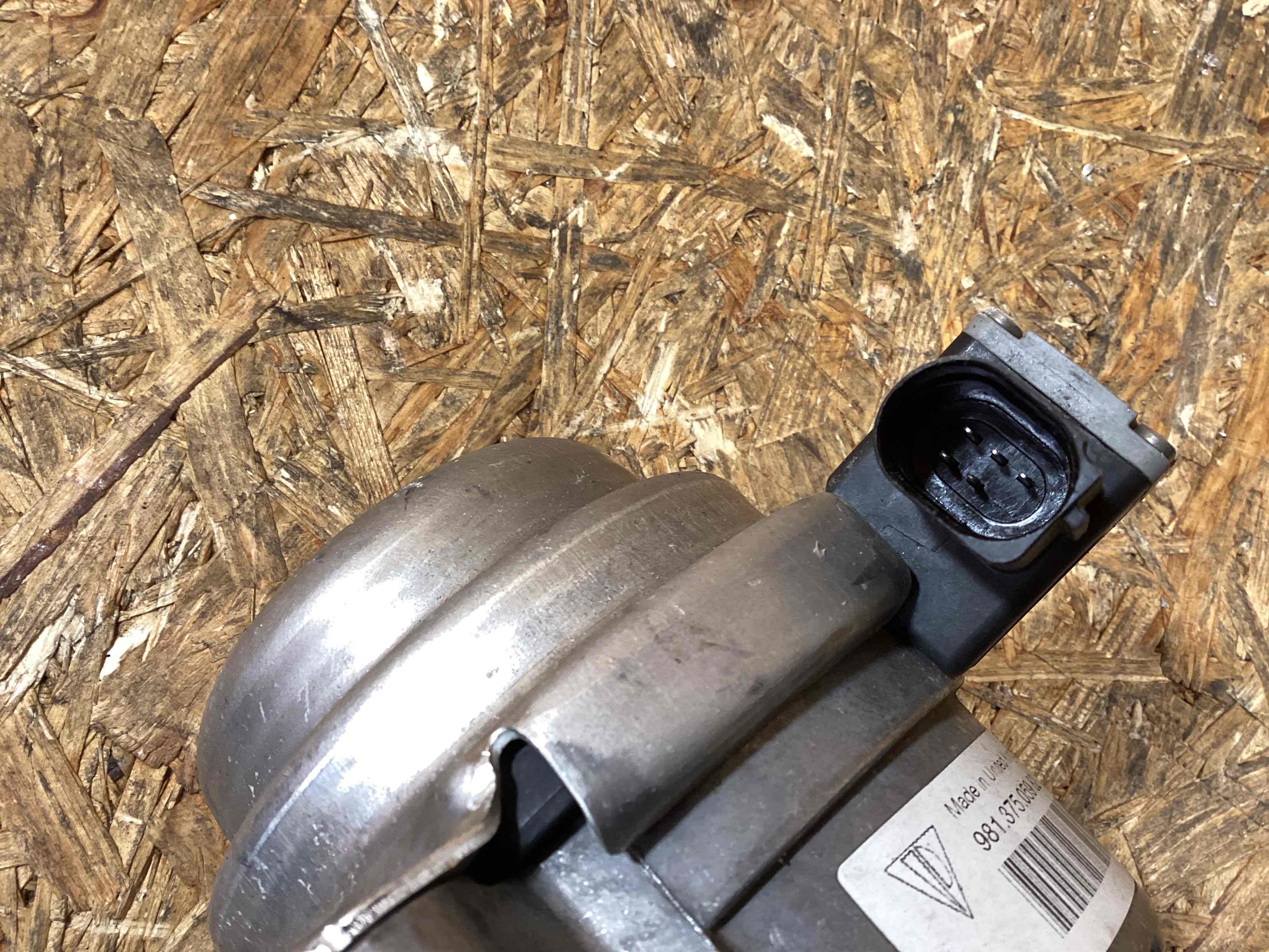 Подушка крепления двигателя Porsche Cayman 090226-115