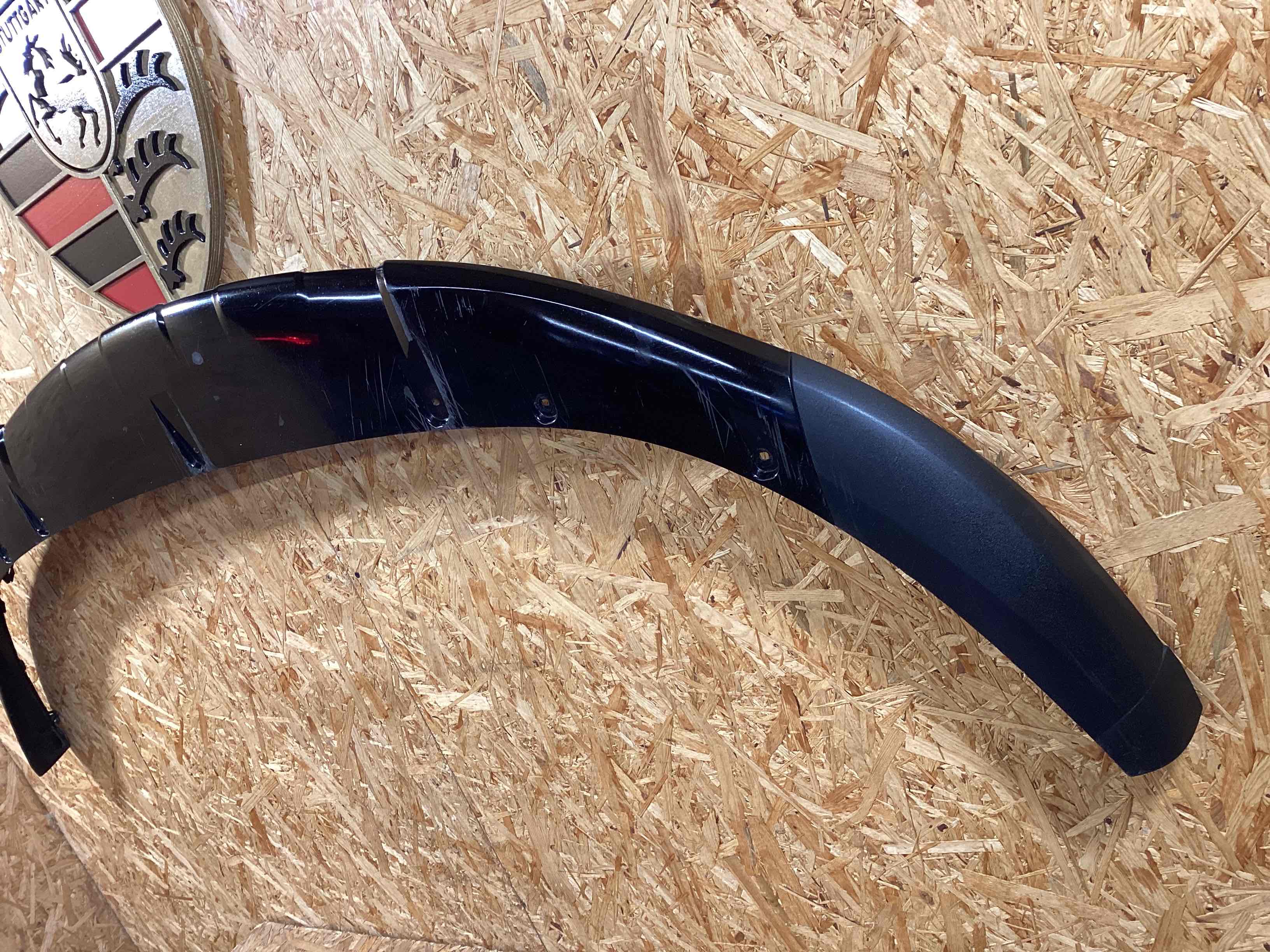 Юбка бампера нижняя Porsche Taycan 090326-105