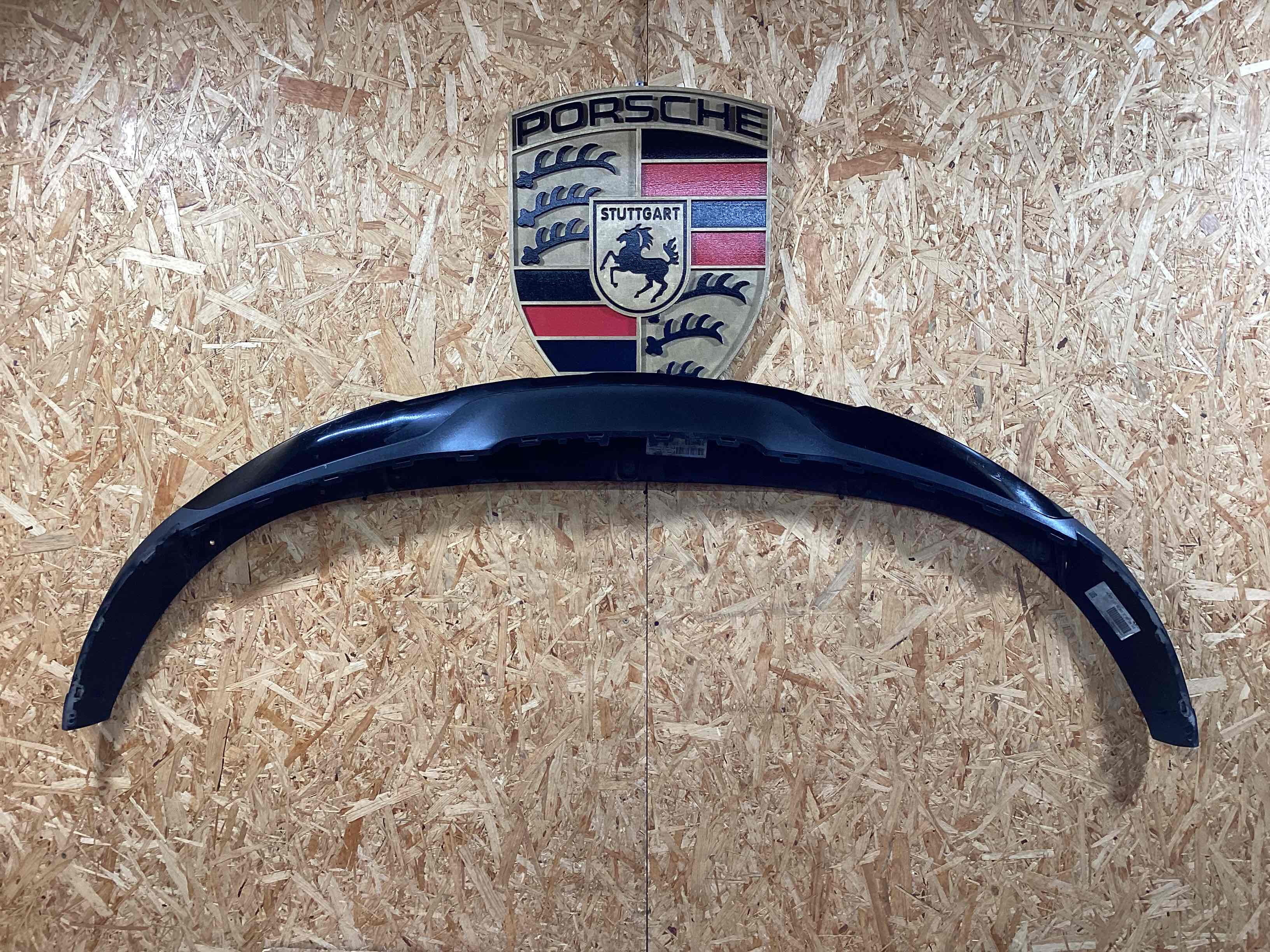 Юбка бампера нижняя Porsche Taycan 090326-105