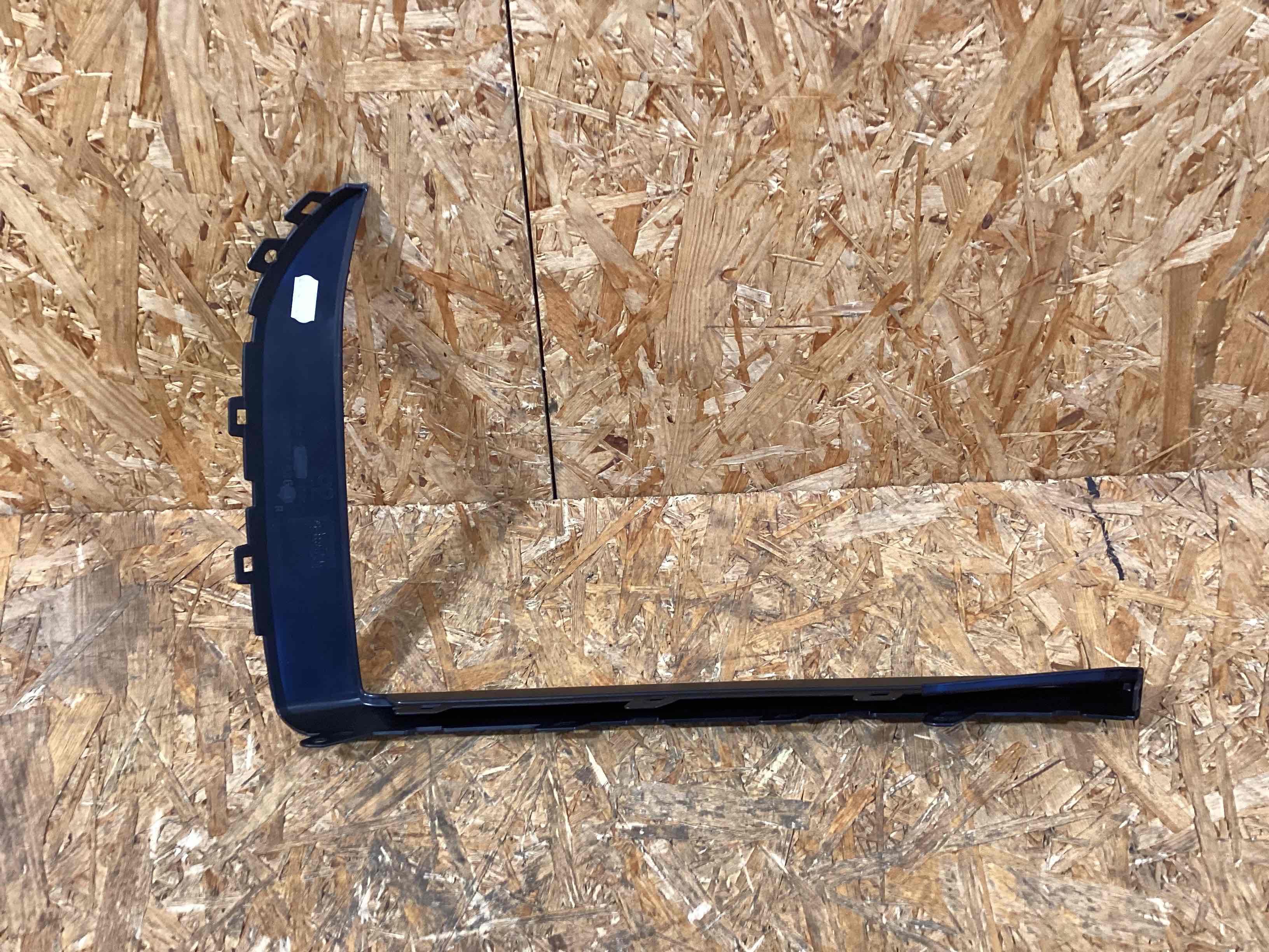 Заглушка, вставка (решетка) в бампер Porsche Cayenne 090326-109