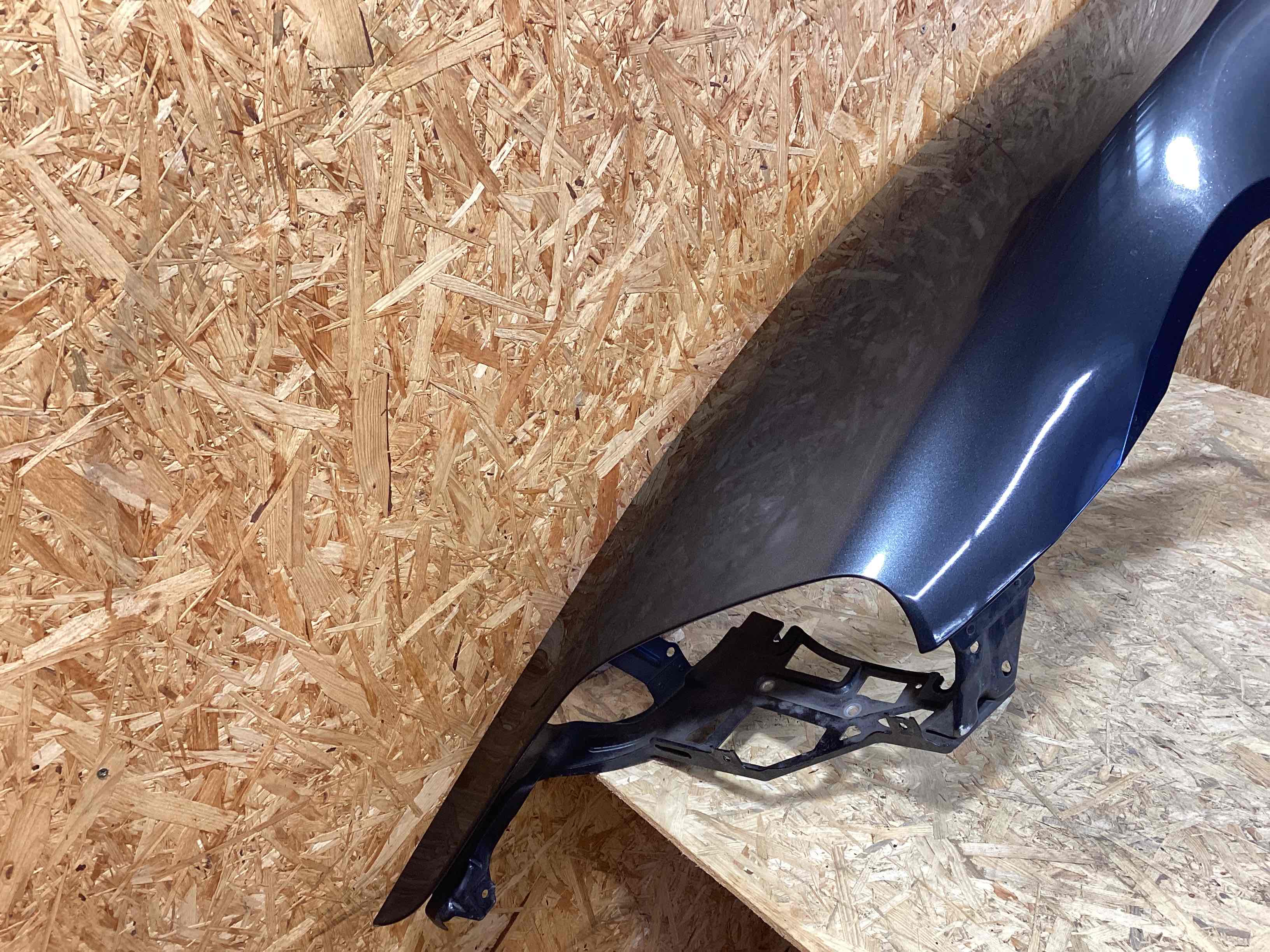 Крыло переднее левое Porsche Taycan 090426-103