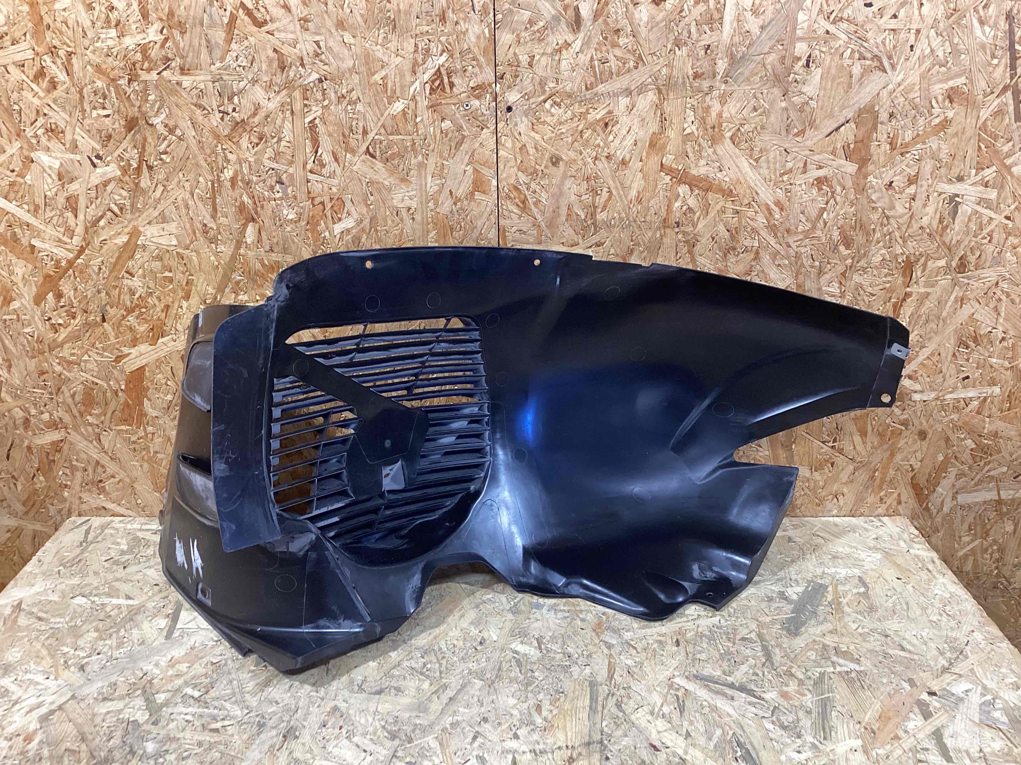 Защита арок передняя левая (подкрылок) Porsche 911 090426-104