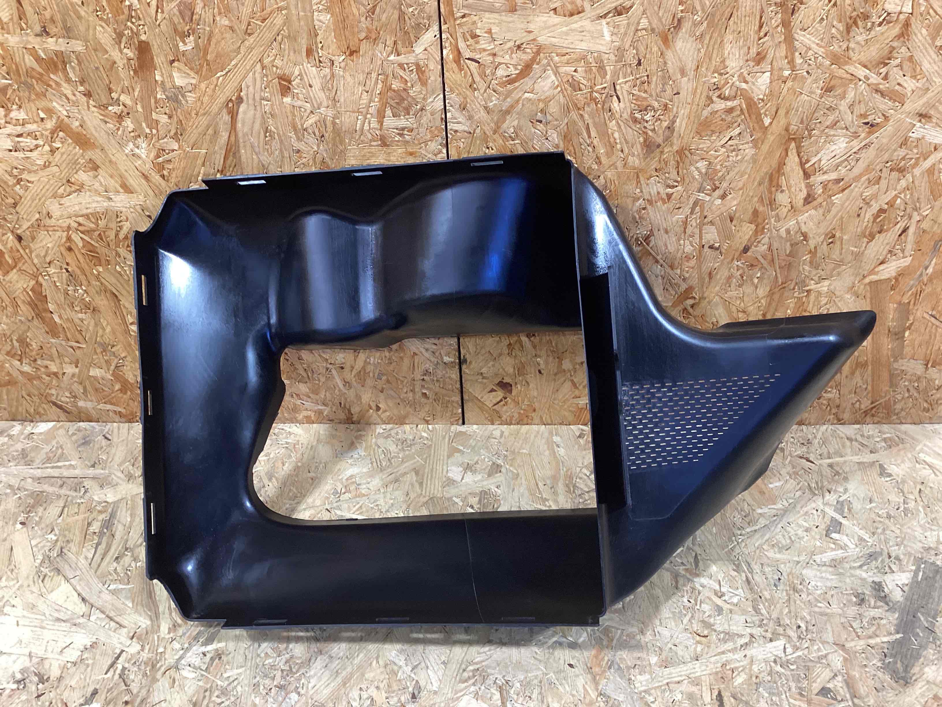 Воздуховод Porsche Boxster 718 090426-108