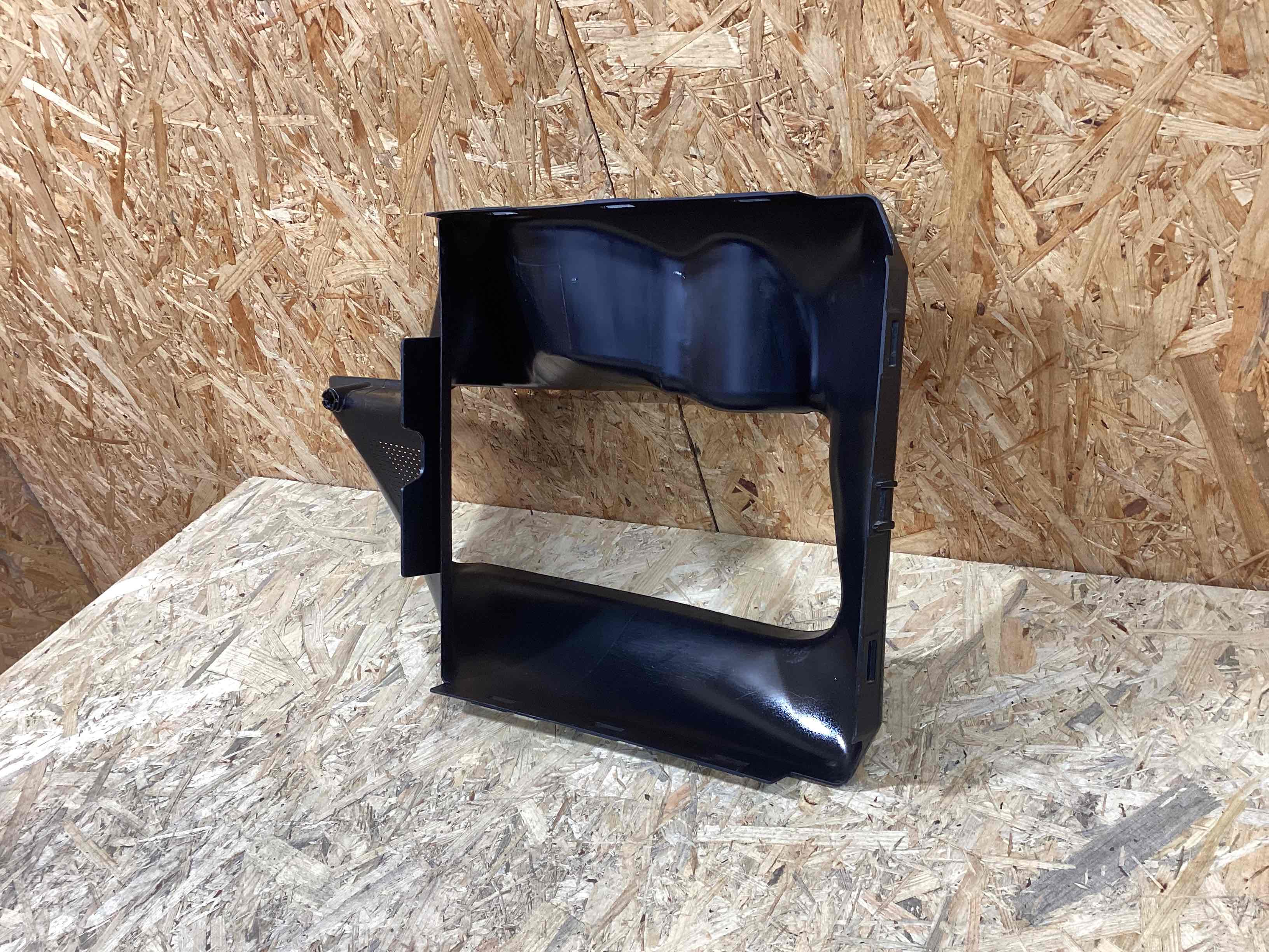 Воздуховод Porsche Boxster 718 090426-109