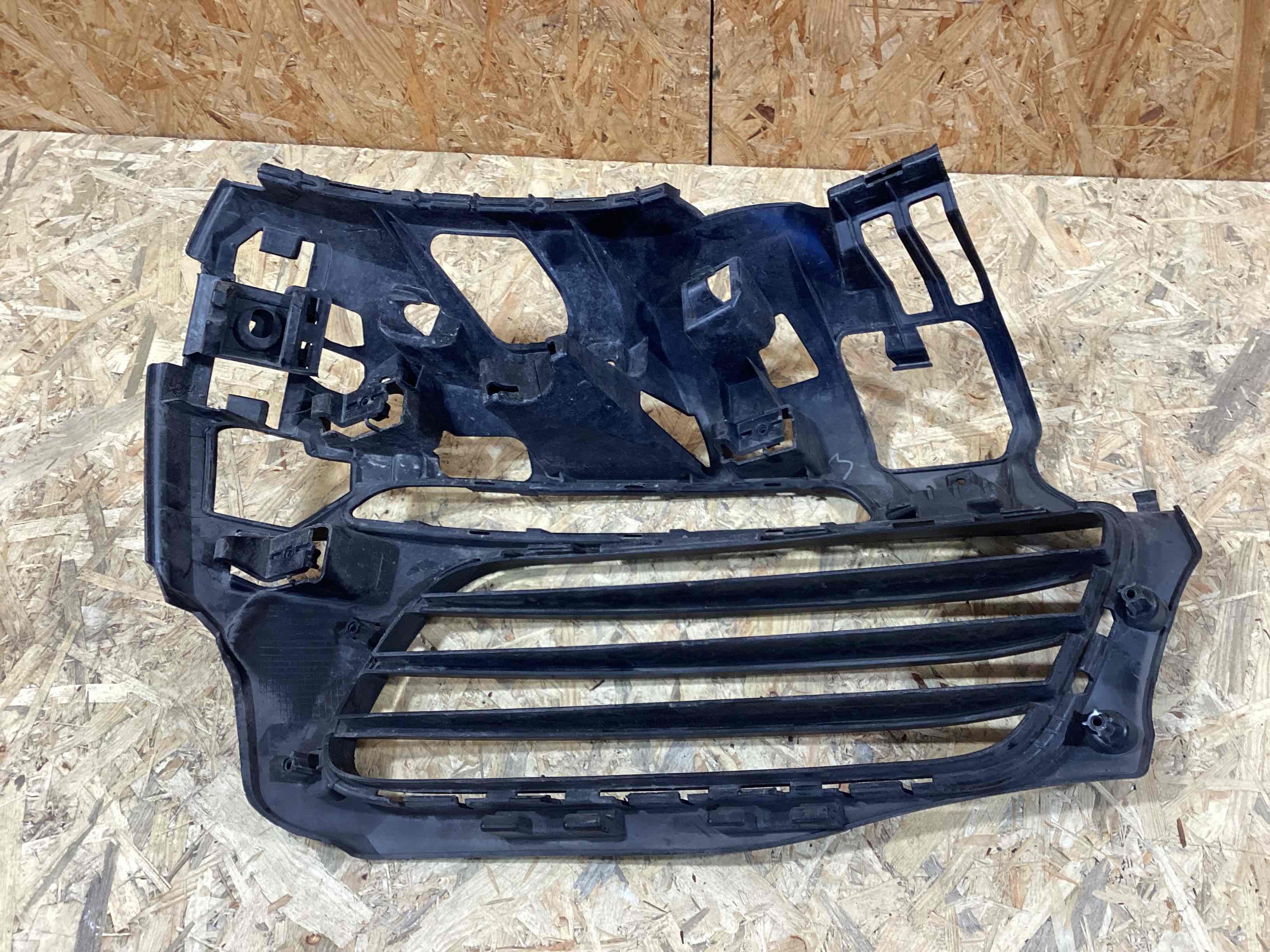 Заглушка, вставка (решетка) в бампер Porsche Boxster 718 090426-112