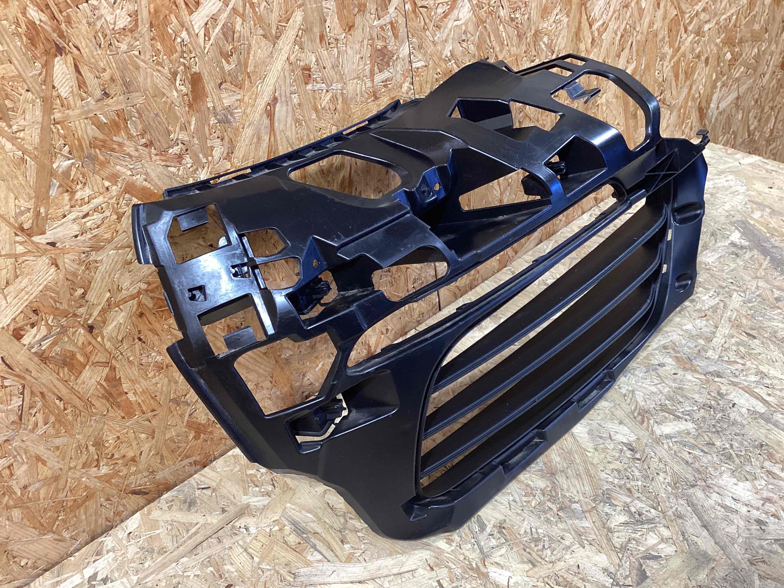 Заглушка, вставка (решетка) в бампер Porsche Boxster 718 090426-113