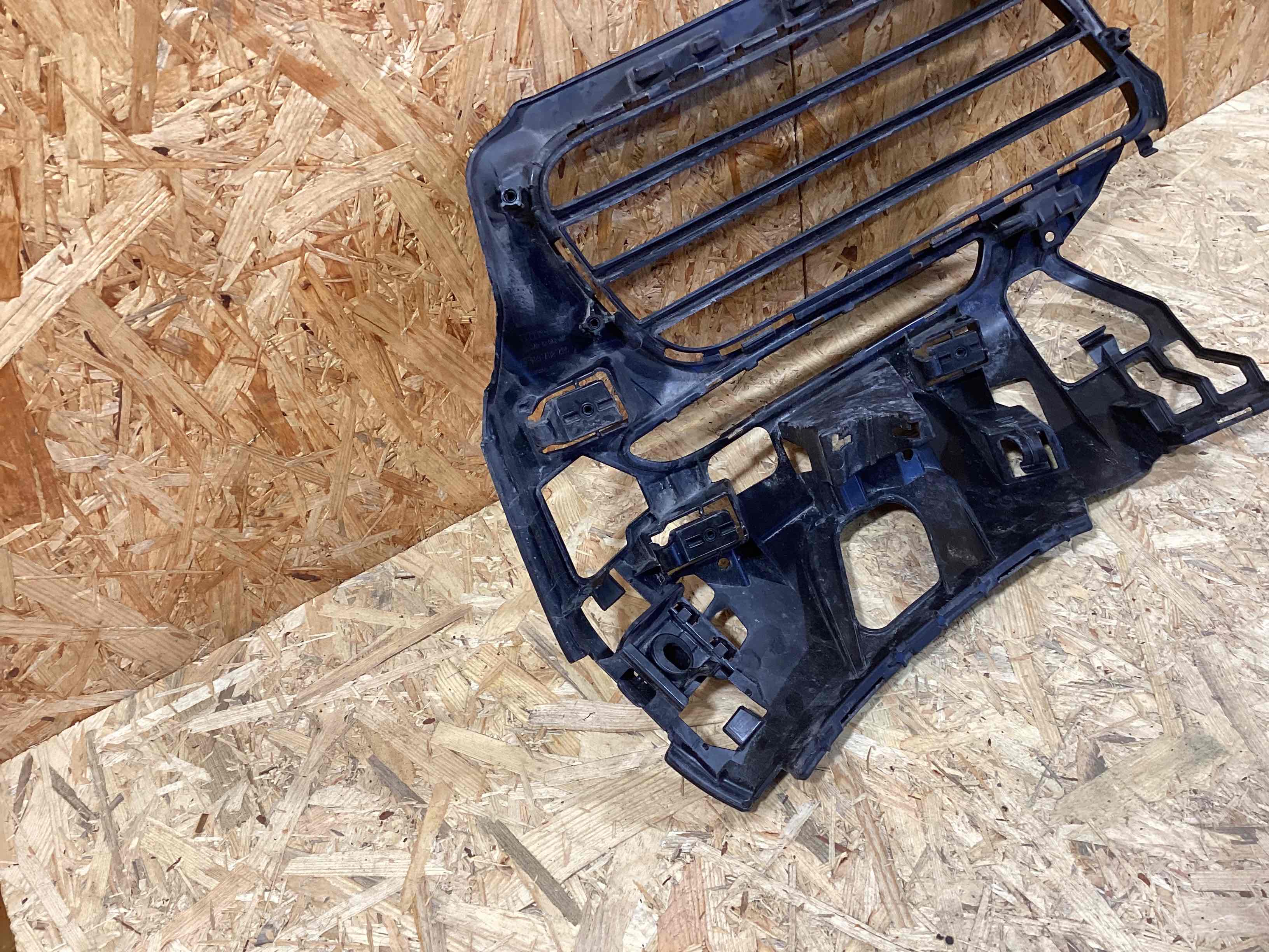 Заглушка, вставка (решетка) в бампер Porsche Boxster 718 090426-113