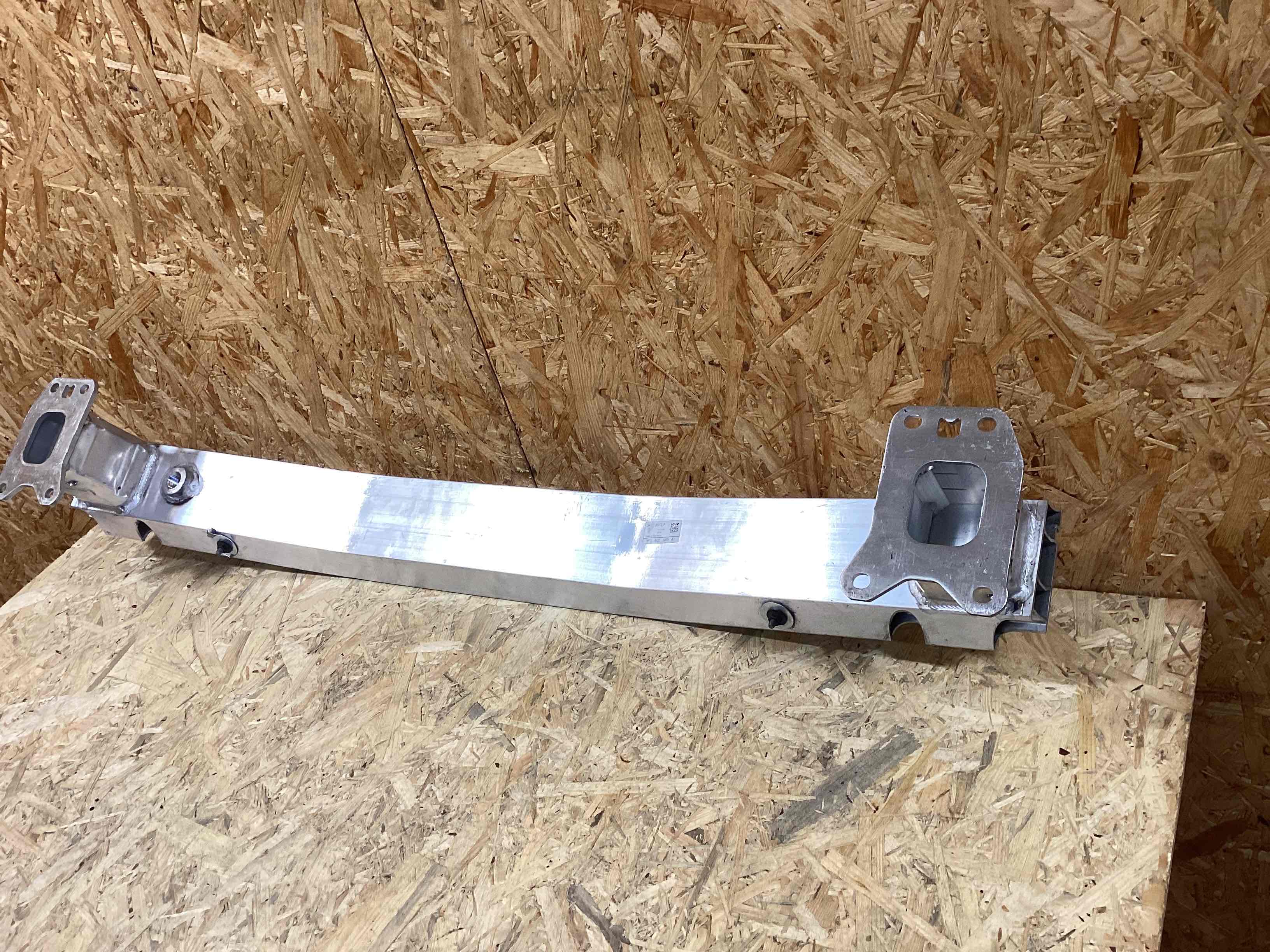 Усилитель бампера заднего Porsche 911 090426-115