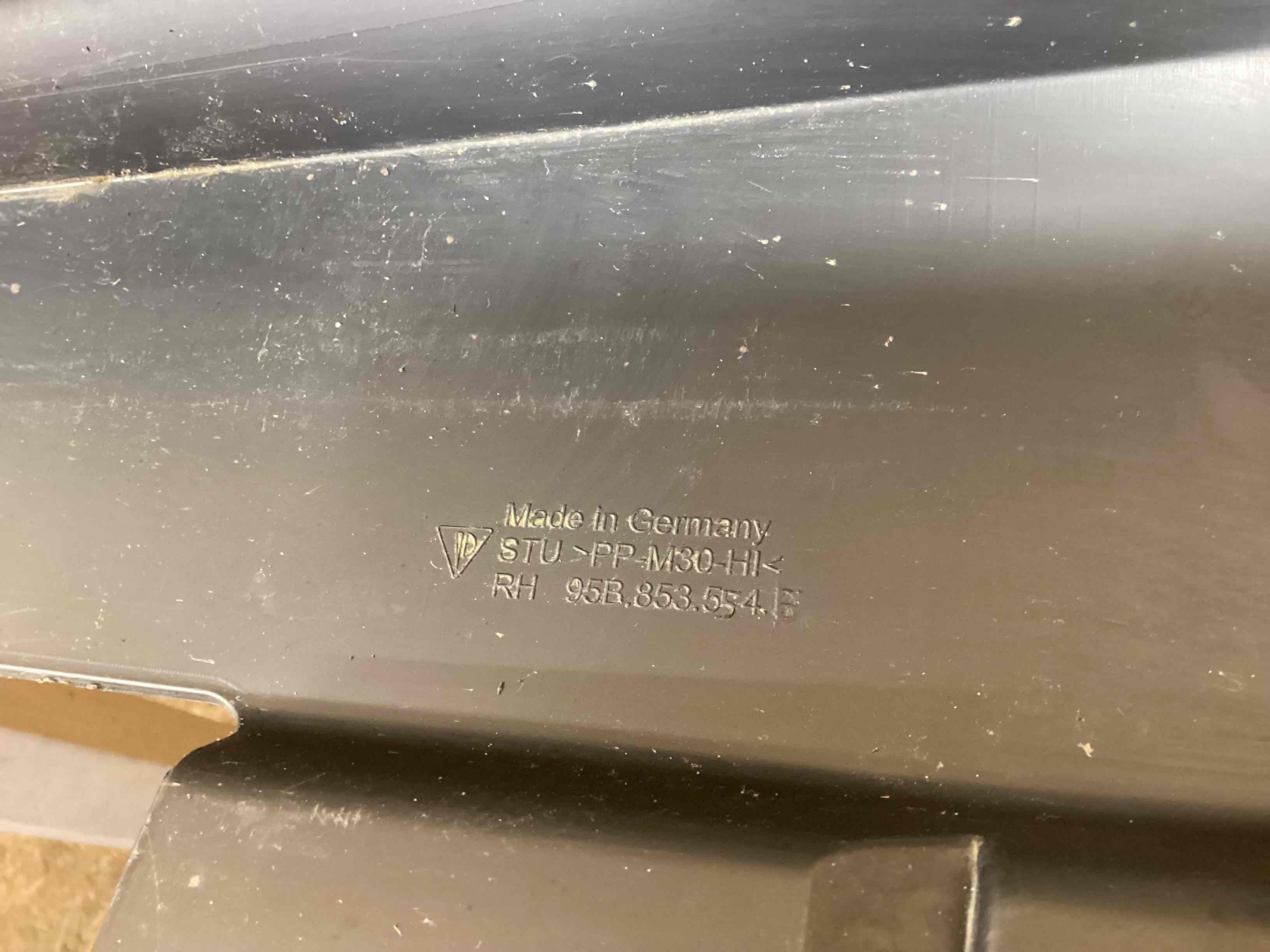 Порог правый Porsche Macan 090526-113