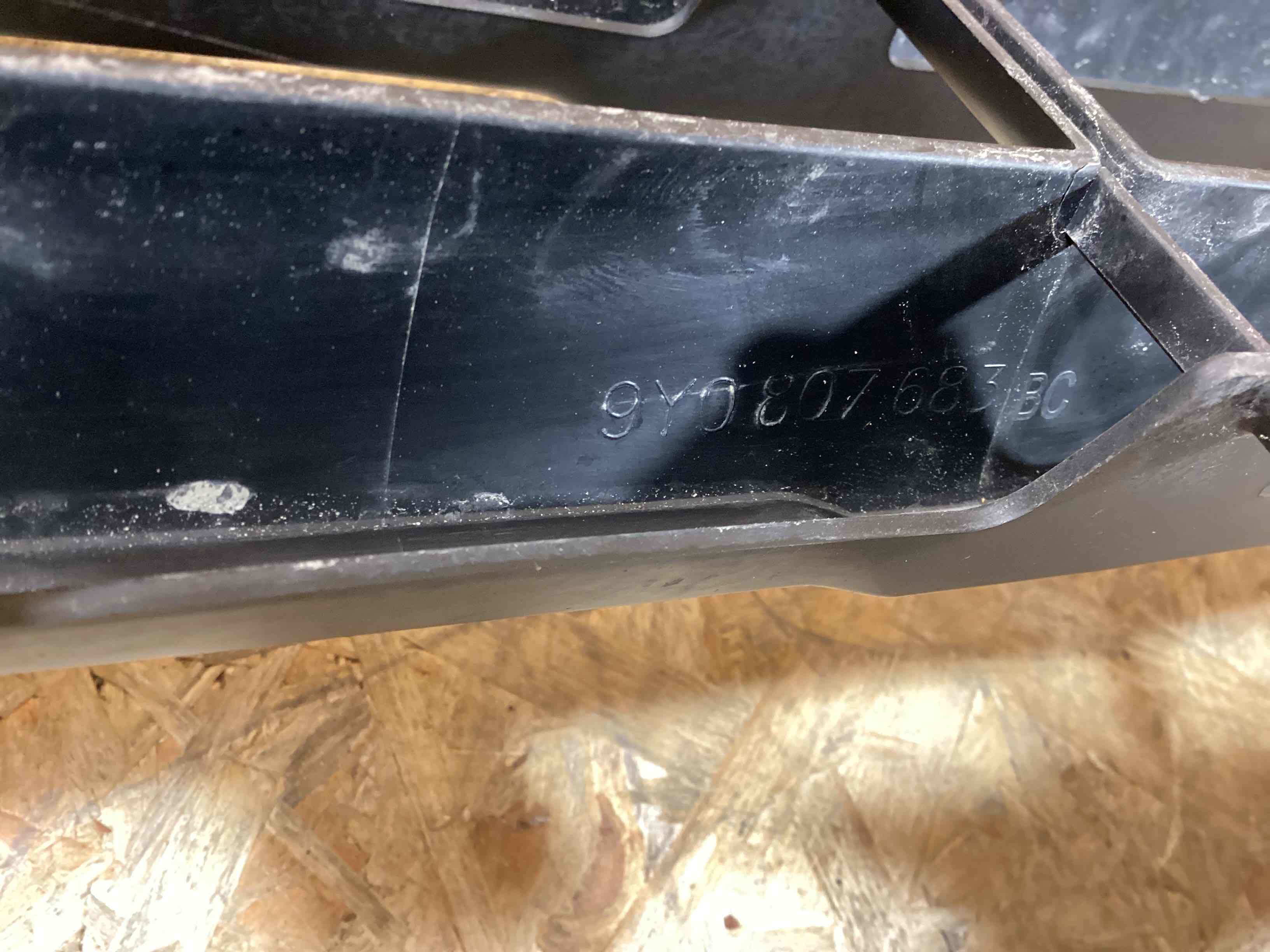 Компрессор кондиционера Porsche Cayenne 090626-101