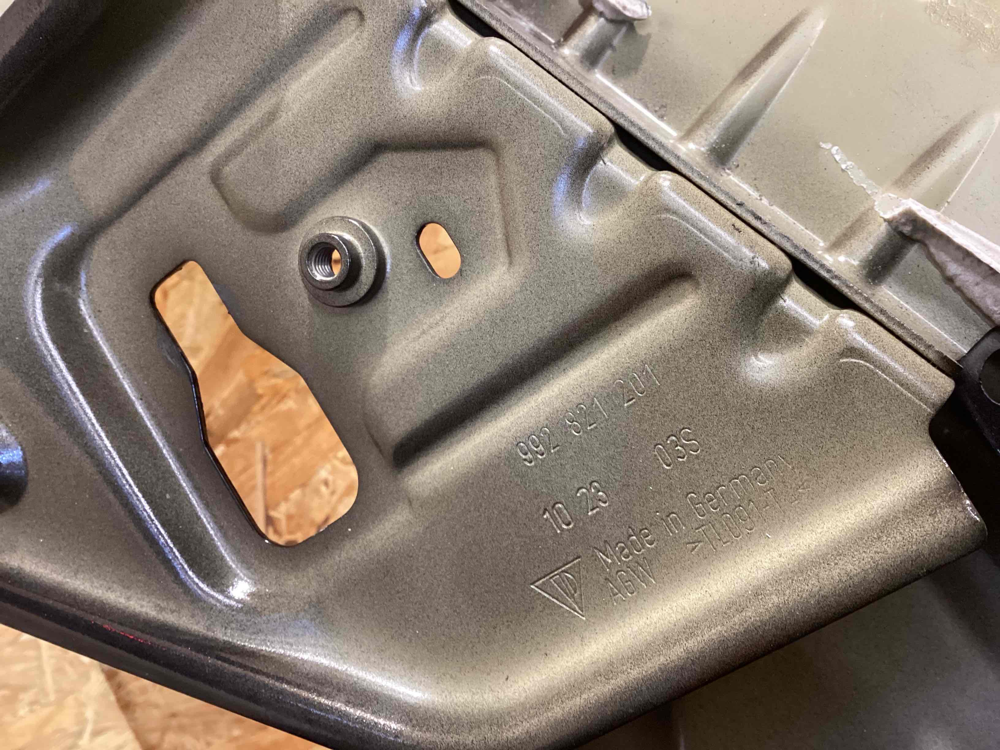 Крыло переднее левое Porsche 911 090726-101