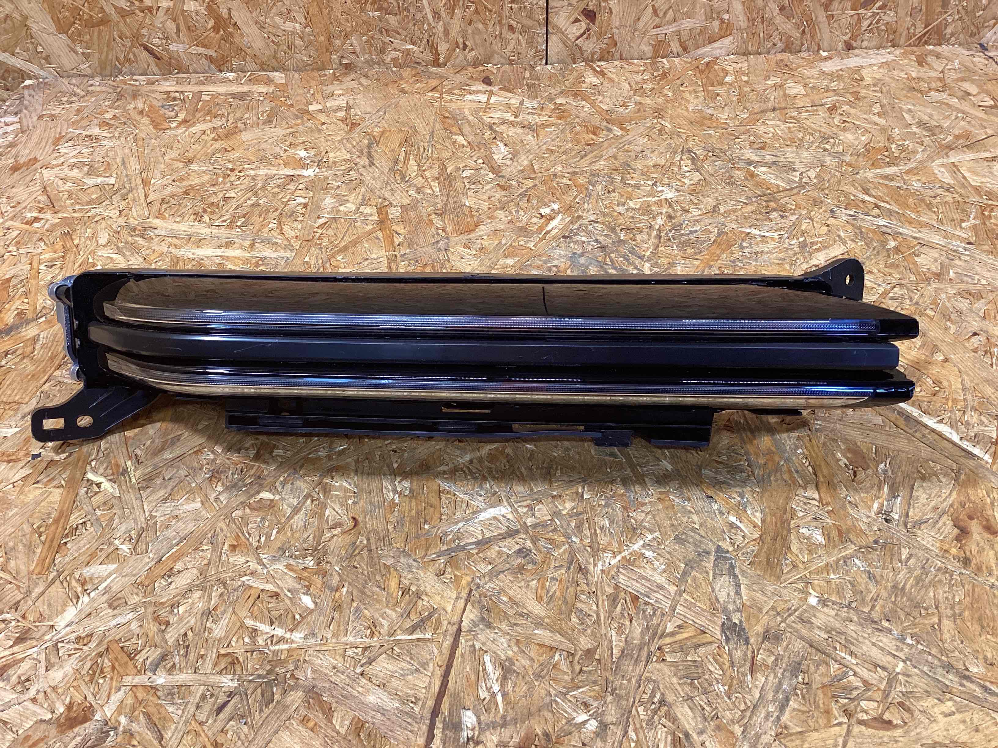 Фара противотуманная Porsche Cayenne 090925-112