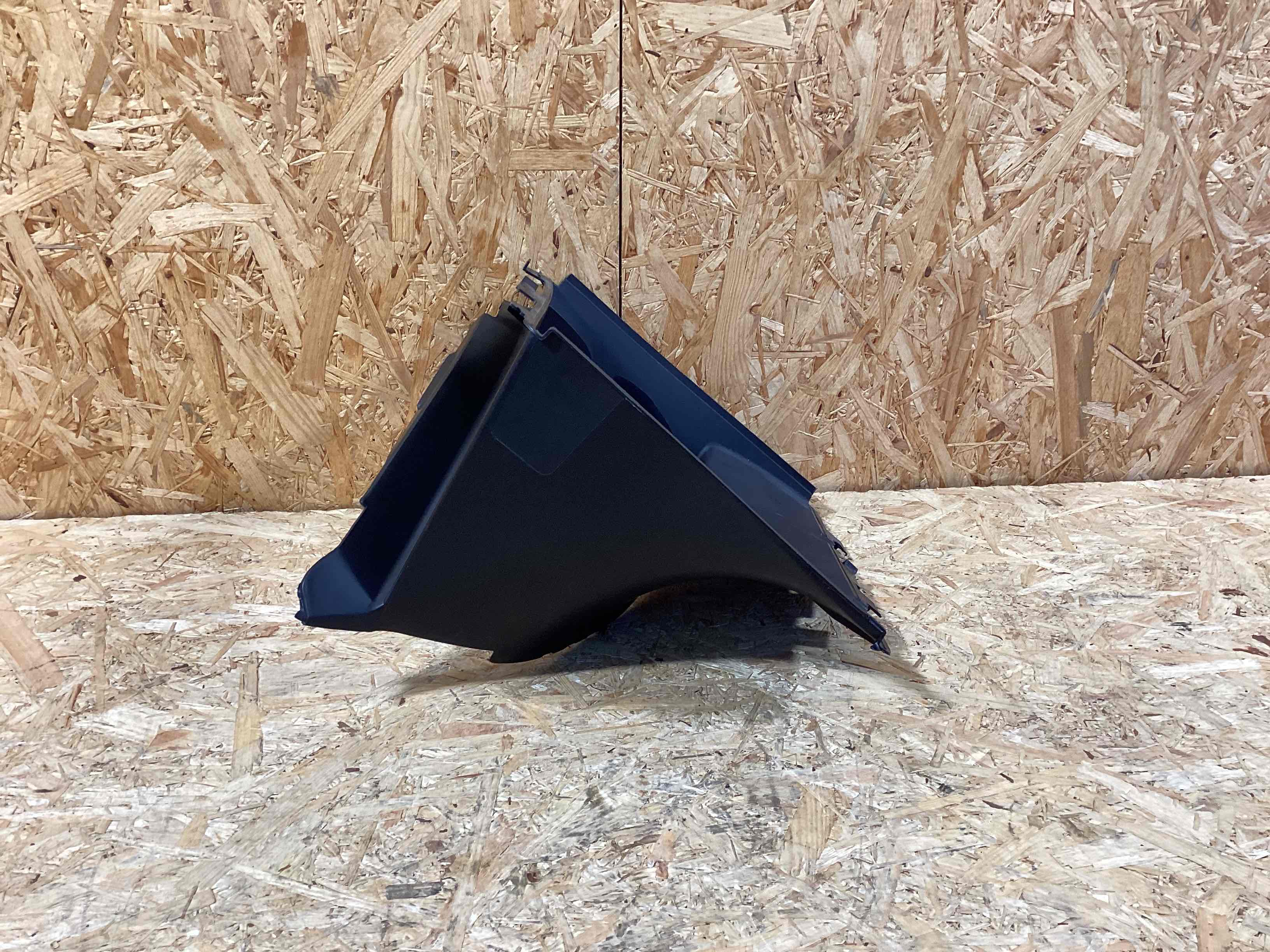 Воздуховод Porsche Macan 091024-105