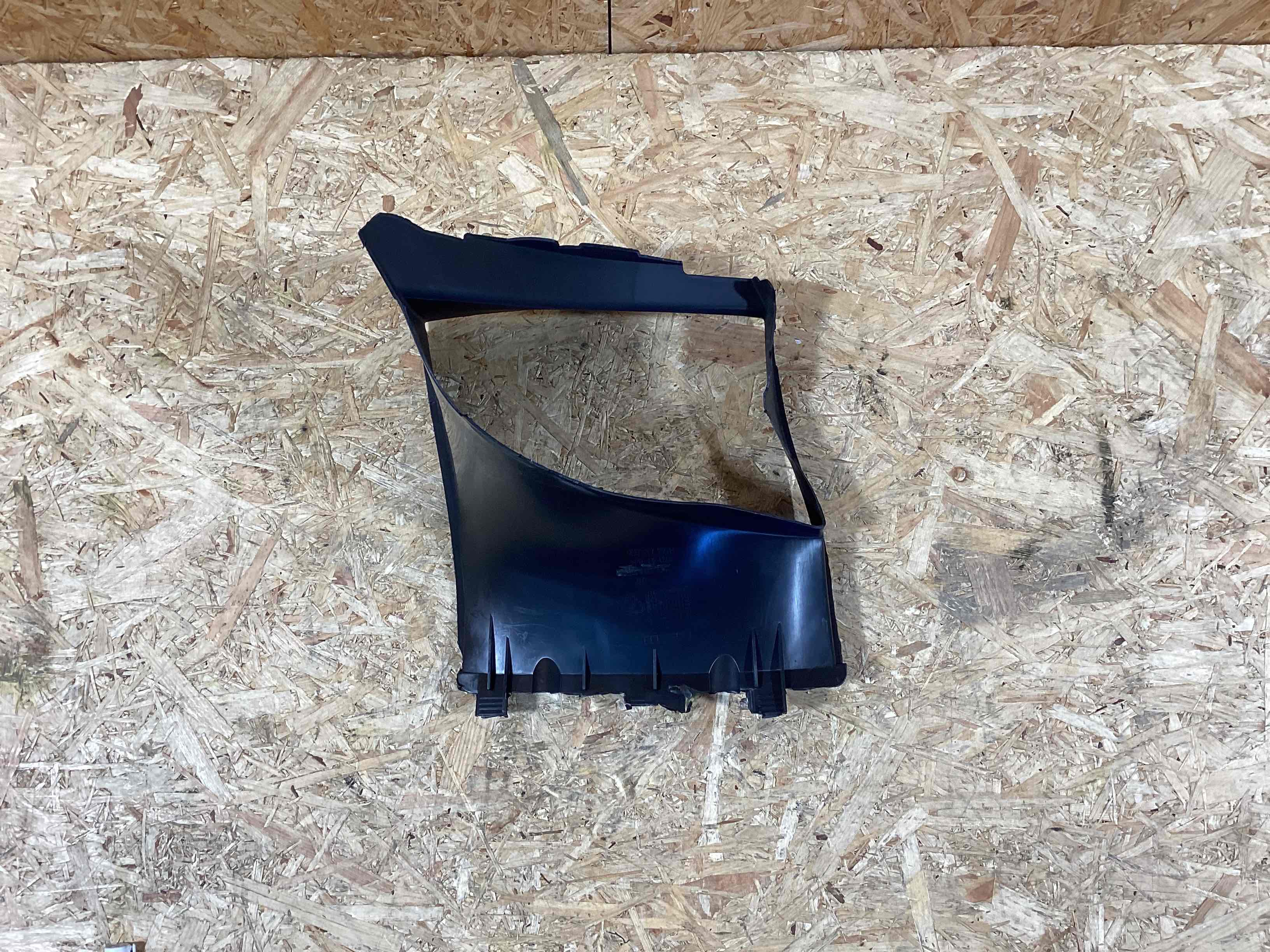 Воздуховод Porsche Macan 091024-108