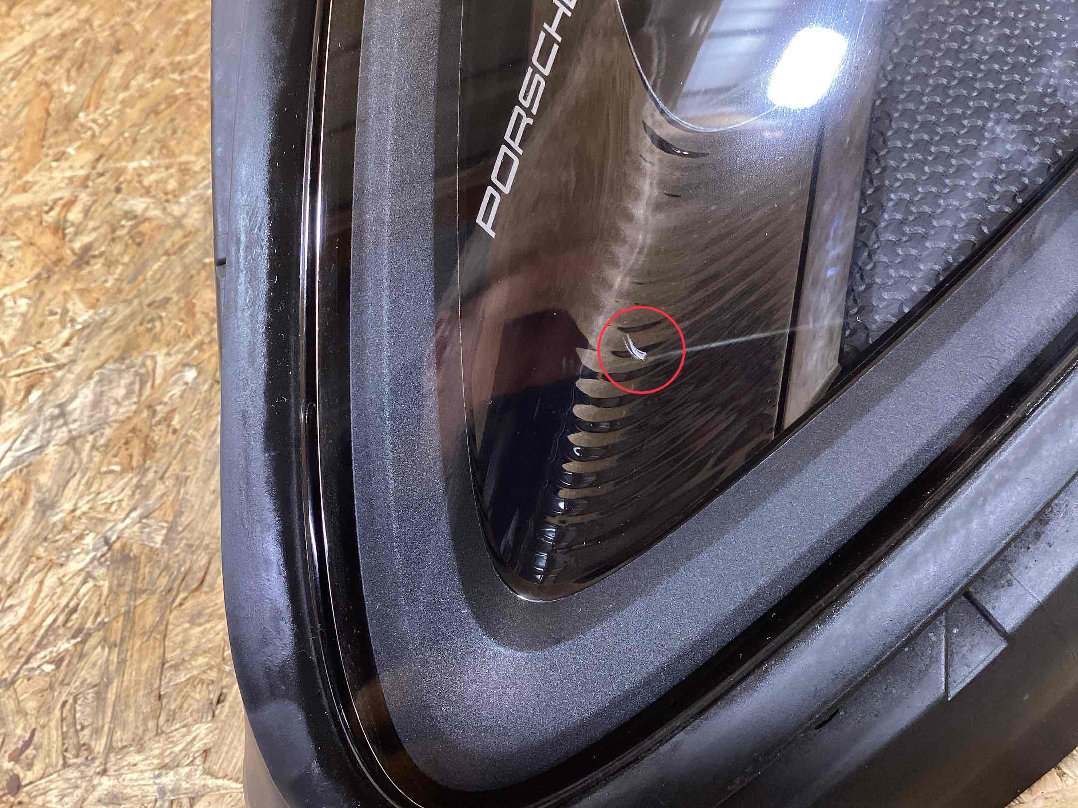 Фара правая Porsche Macan 091025-101