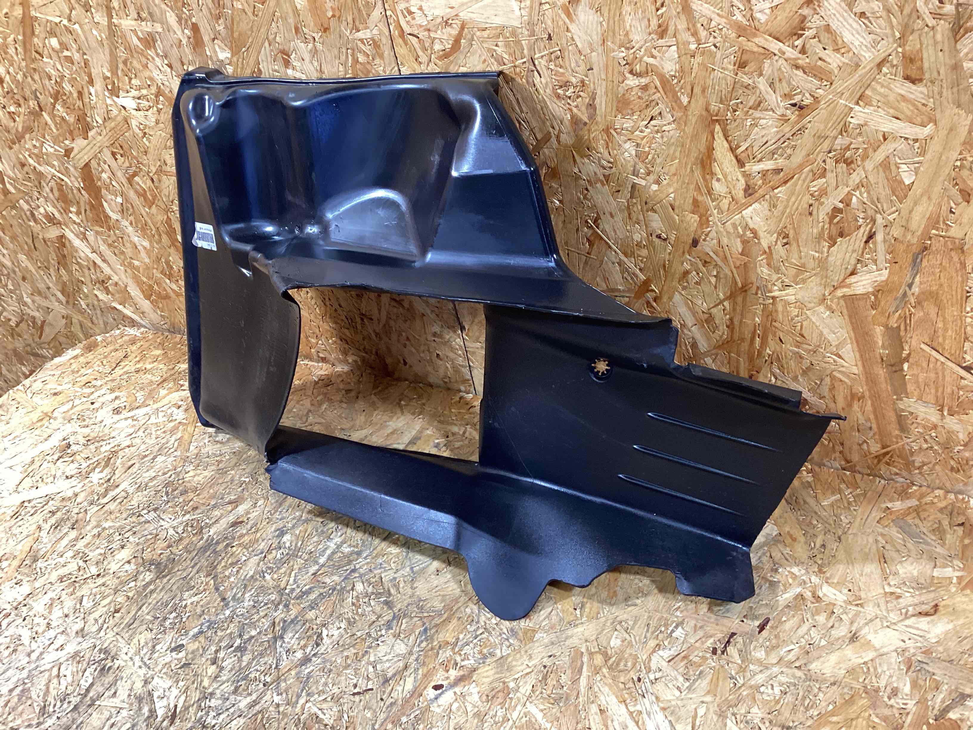 Воздуховод Porsche 911 091025-106