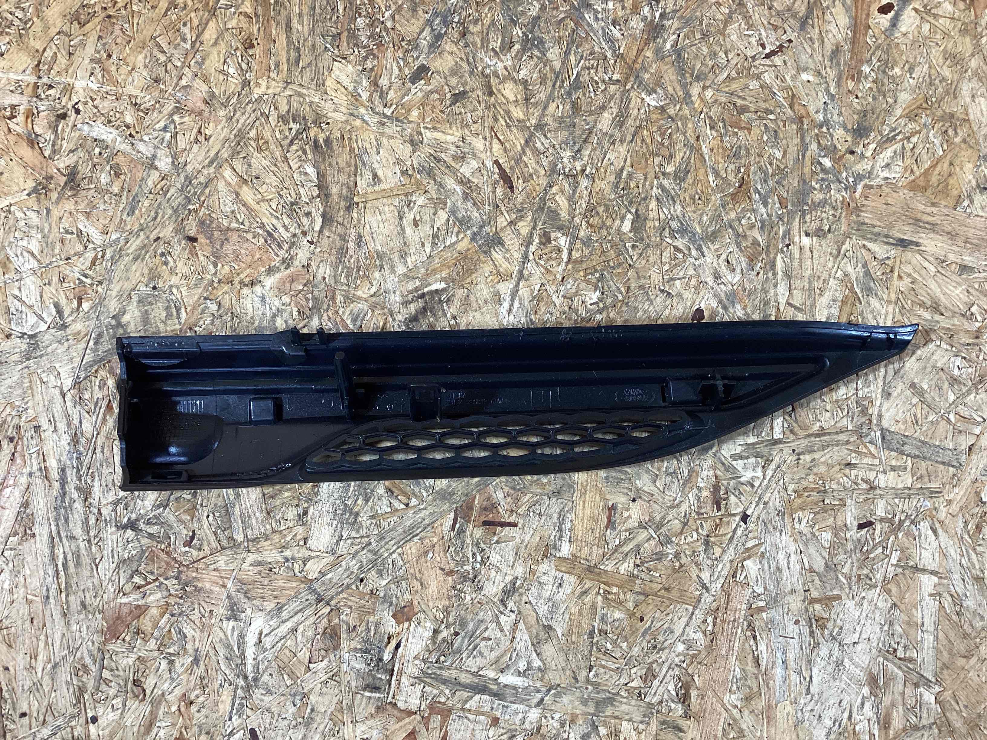 Молдинг арки, накладка на арку Land Rover Range Rover Evoque L538 091025-116