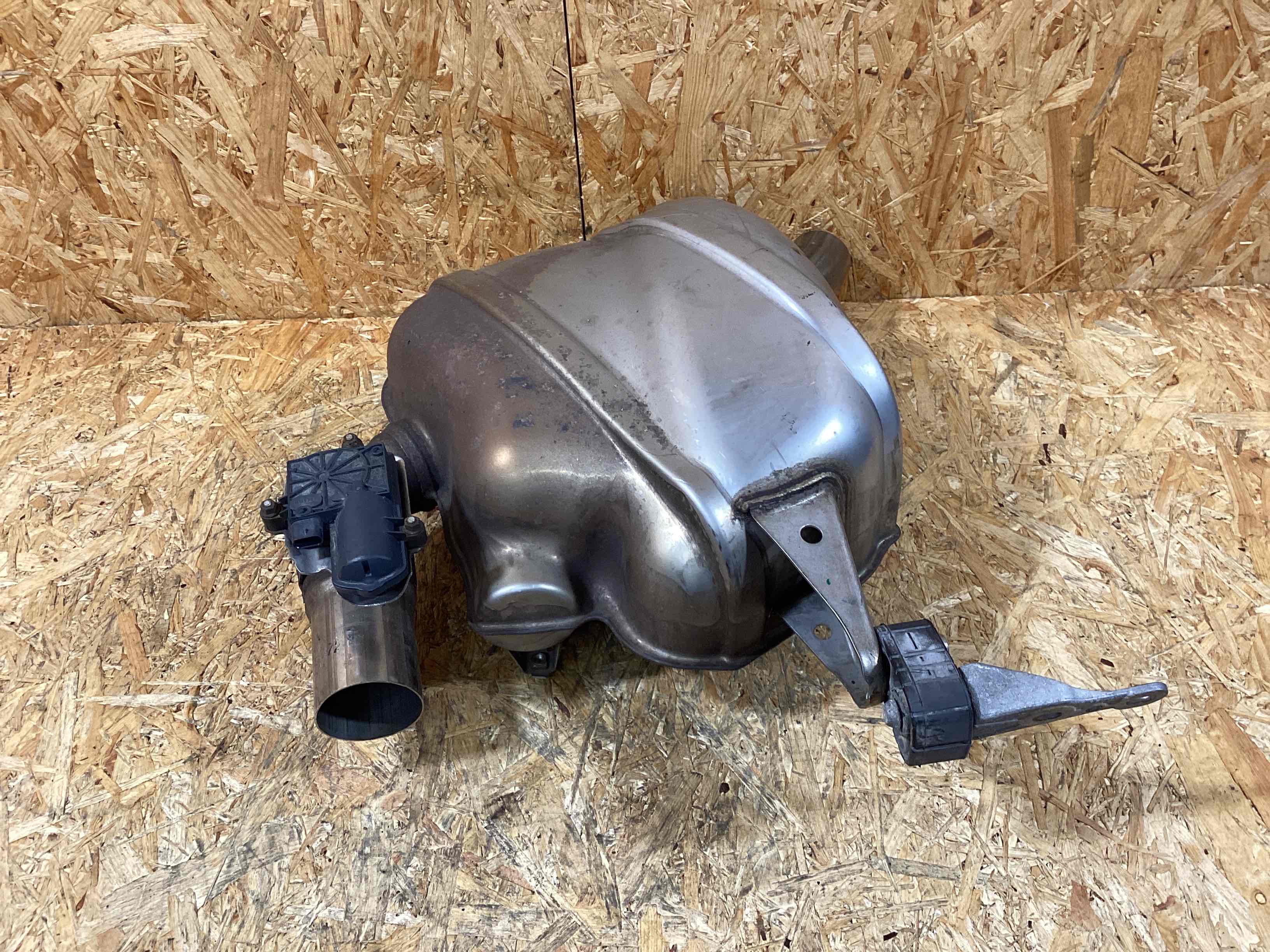 Глушитель Porsche Macan 091025-137