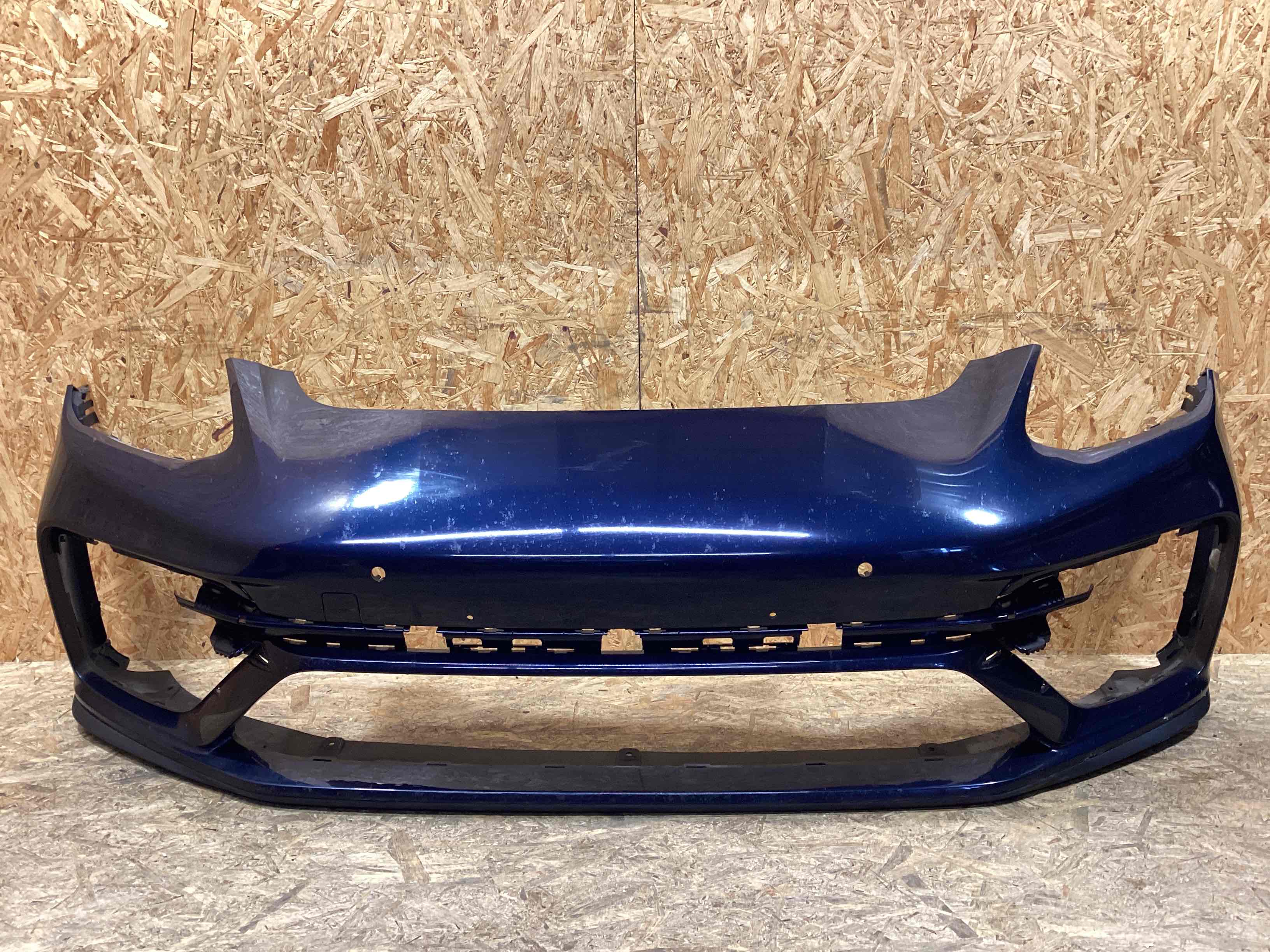 Бампер передний Porsche Panamera 091225-102