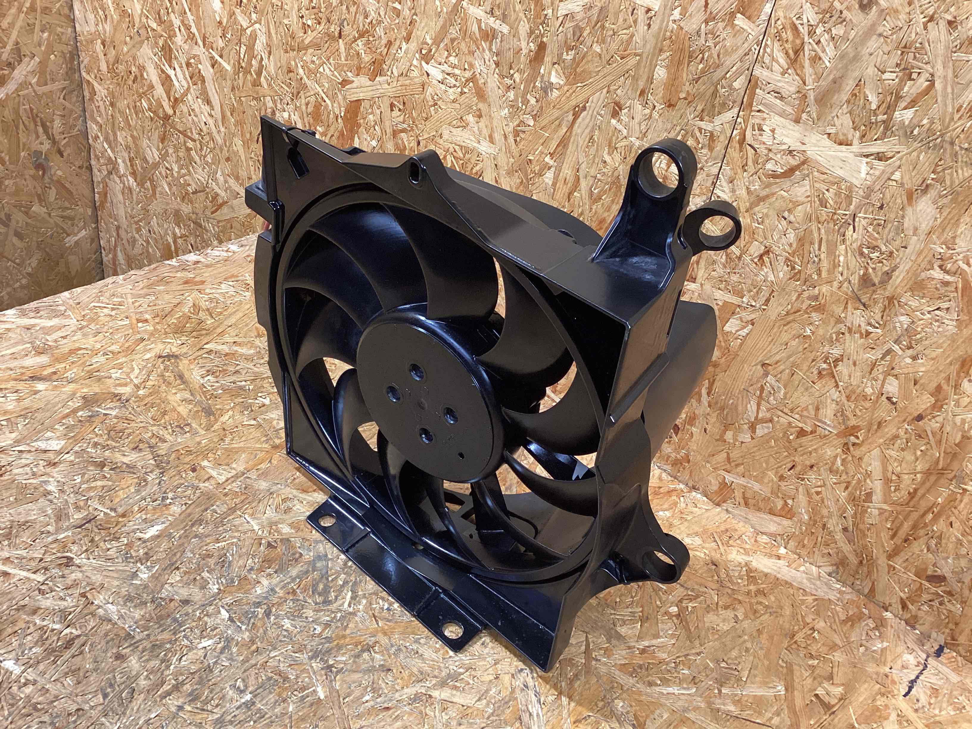 Вентилятор радиатора, вентиляторы Porsche Taycan 091225-104