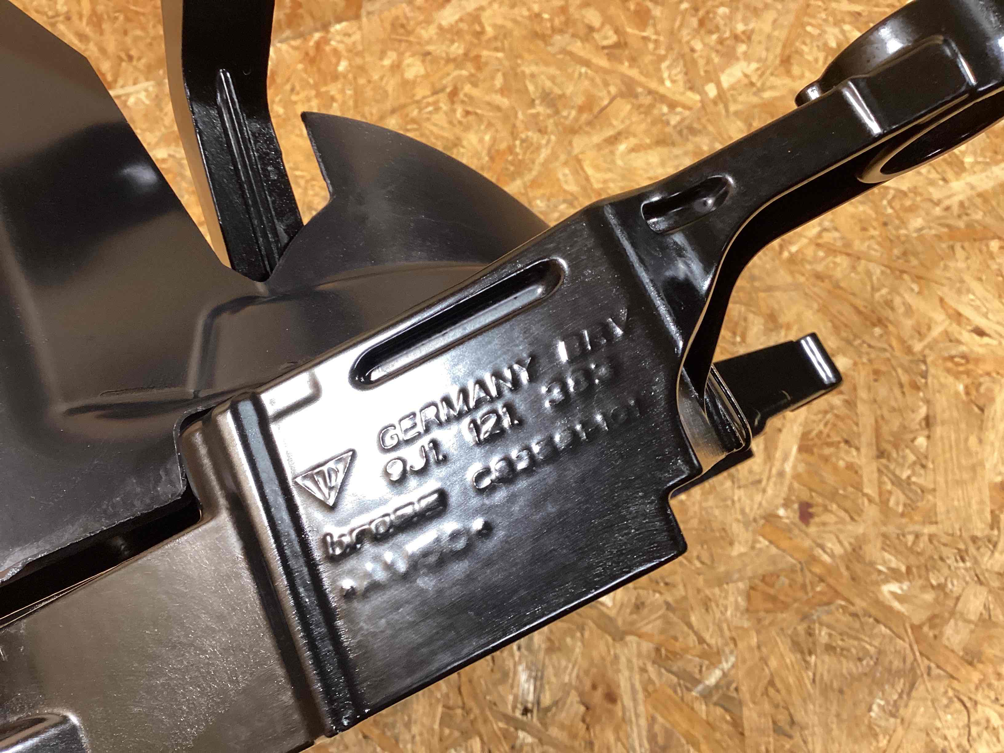 Вентилятор радиатора, вентиляторы Porsche Taycan 091225-106