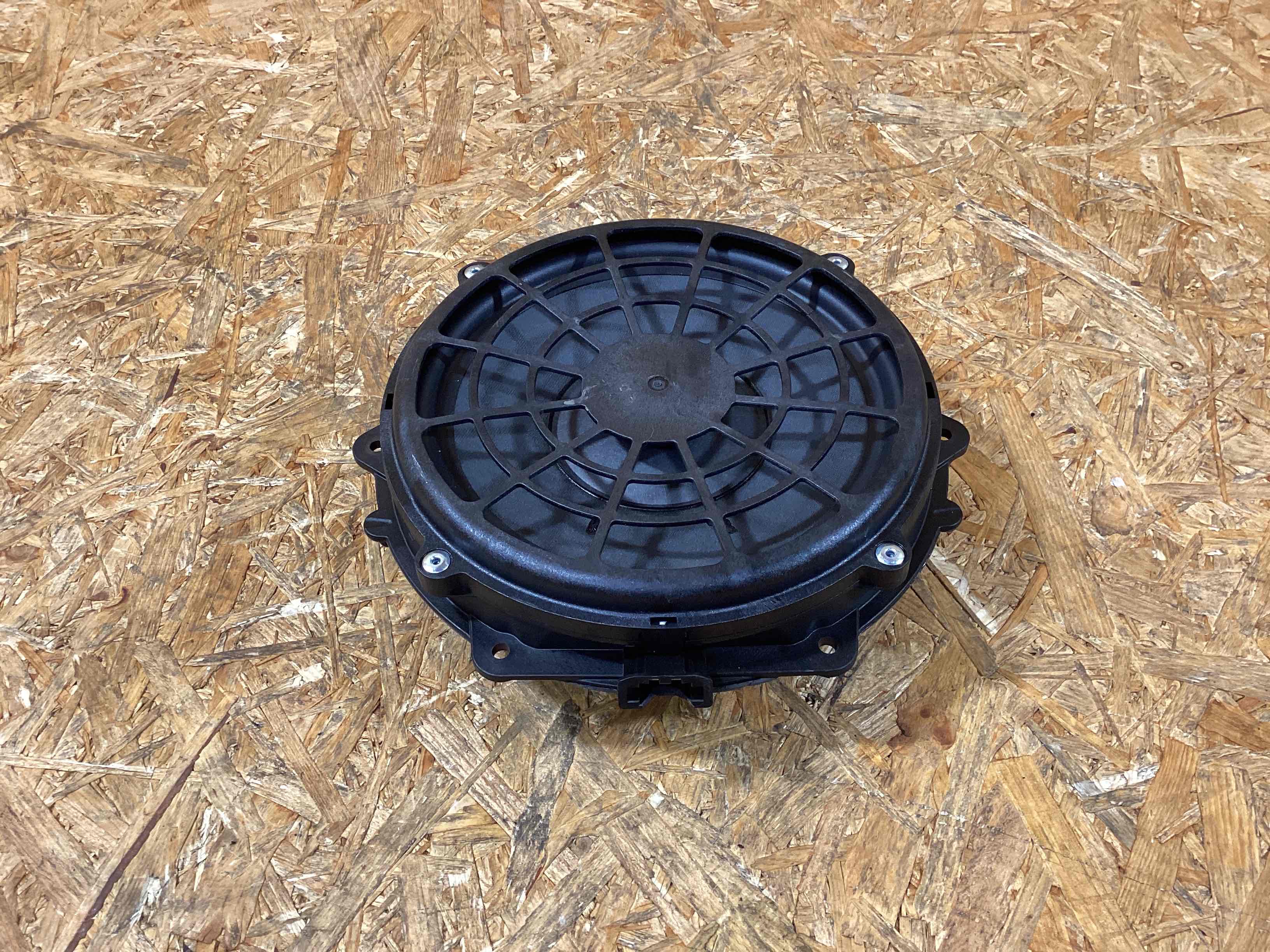 Динамик Porsche 911 091225-110