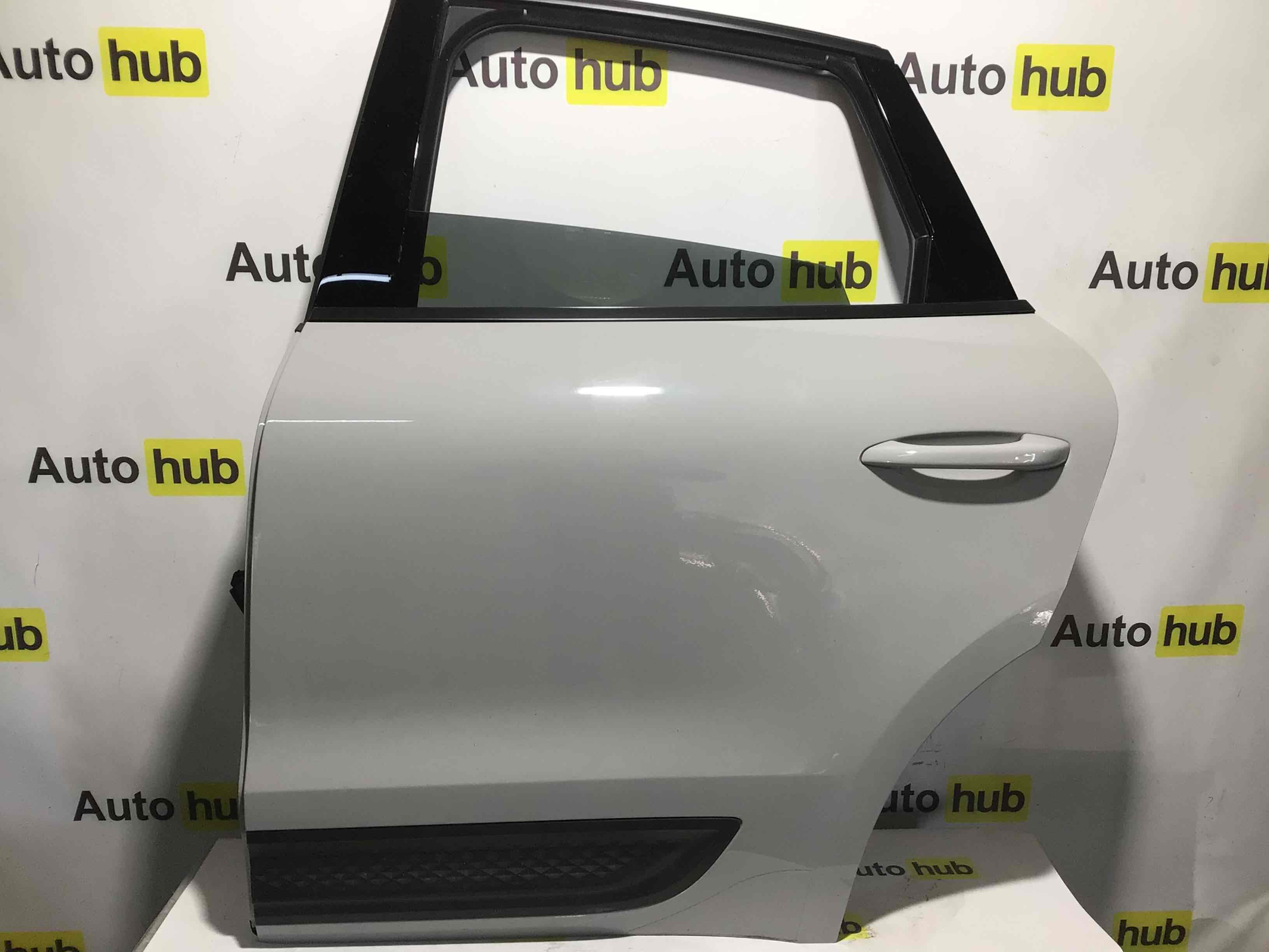 Дверь задняя левая Porsche Macan 100226-001