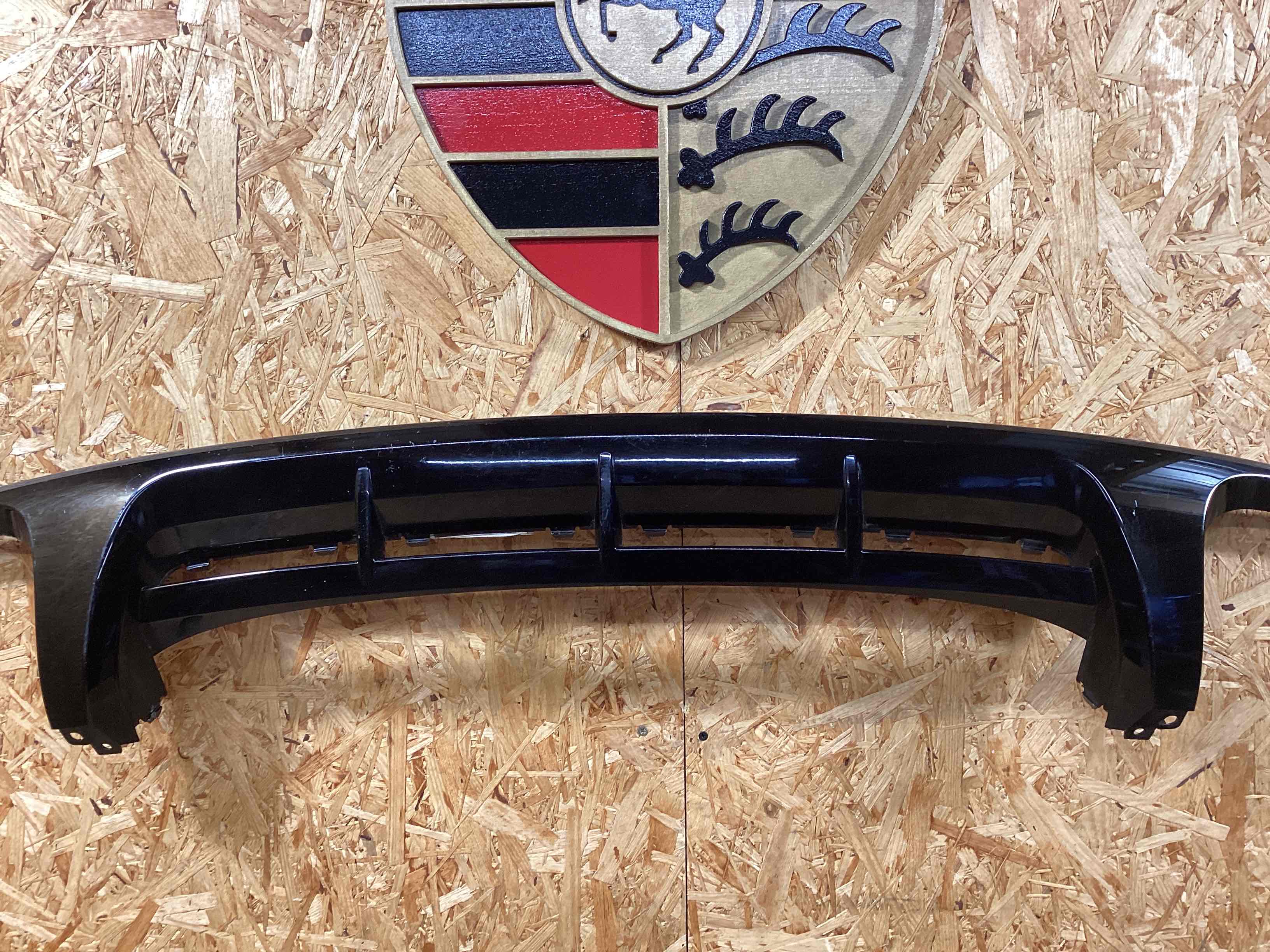 Заглушка, вставка (решетка) в бампер Porsche Macan 100226-104