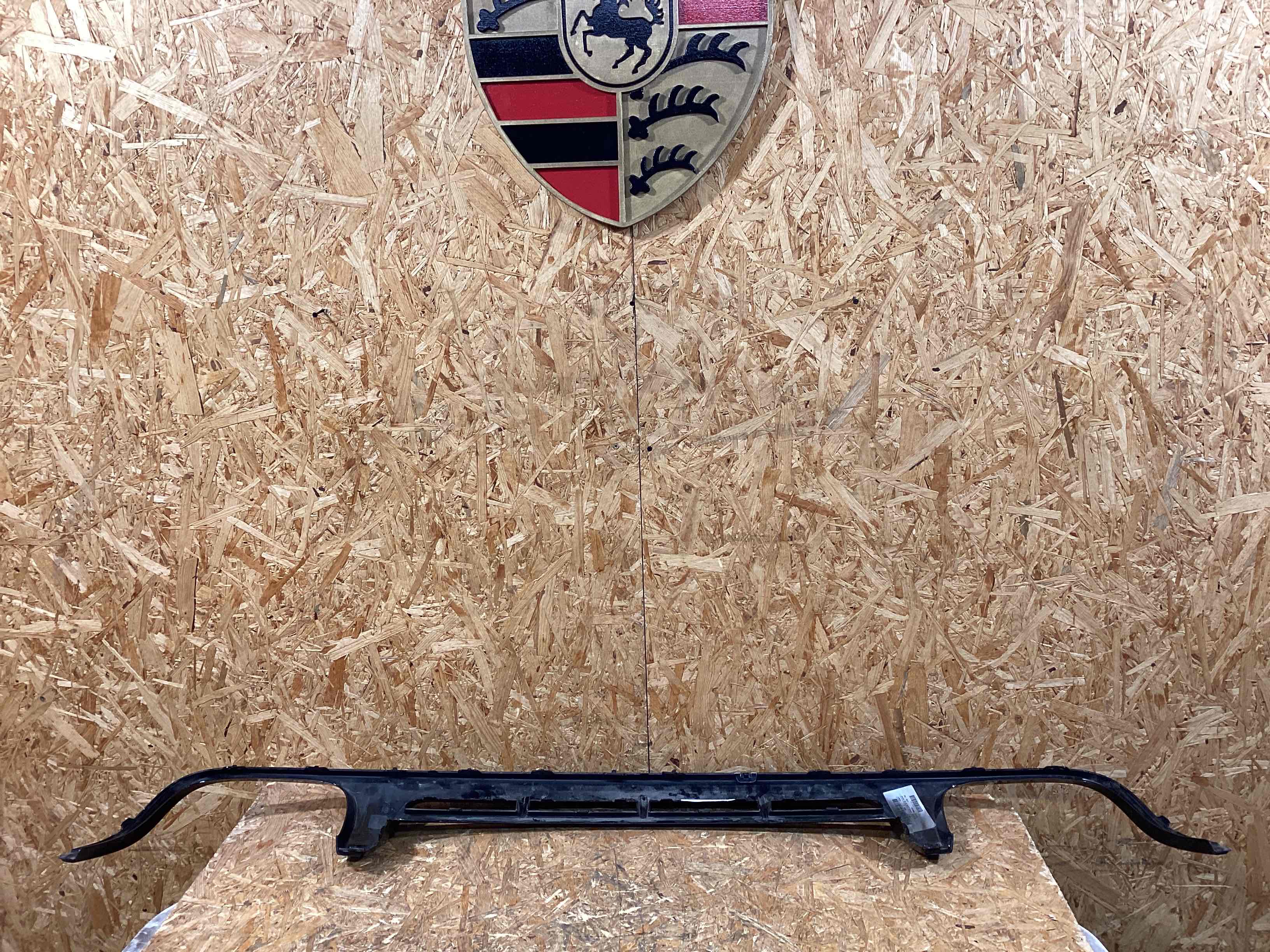 Заглушка, вставка (решетка) в бампер Porsche Macan 100226-104