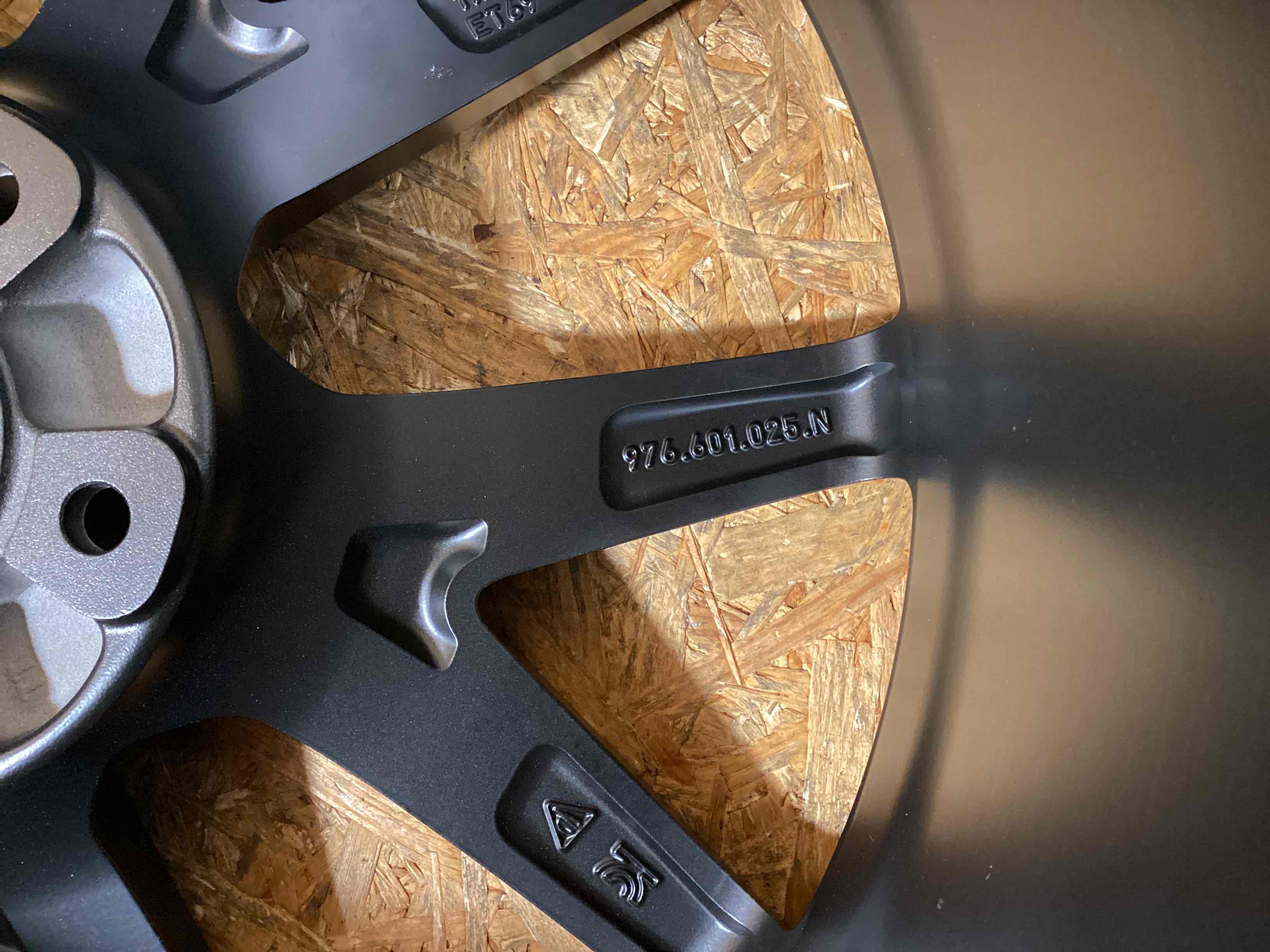 Диск Porsche Panamera 100226-105