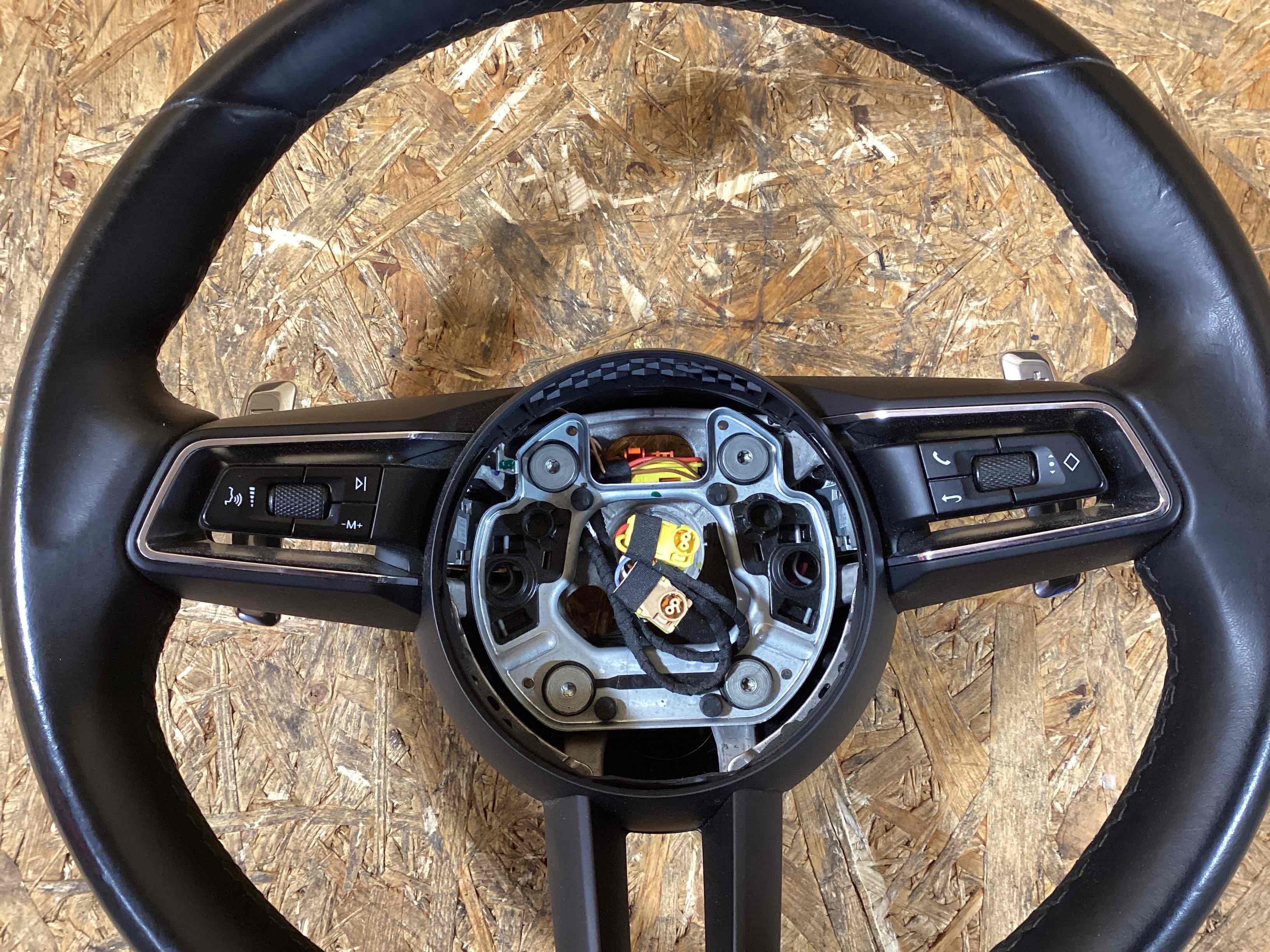 Руль/Рулевой вал Porsche Macan 100226-108