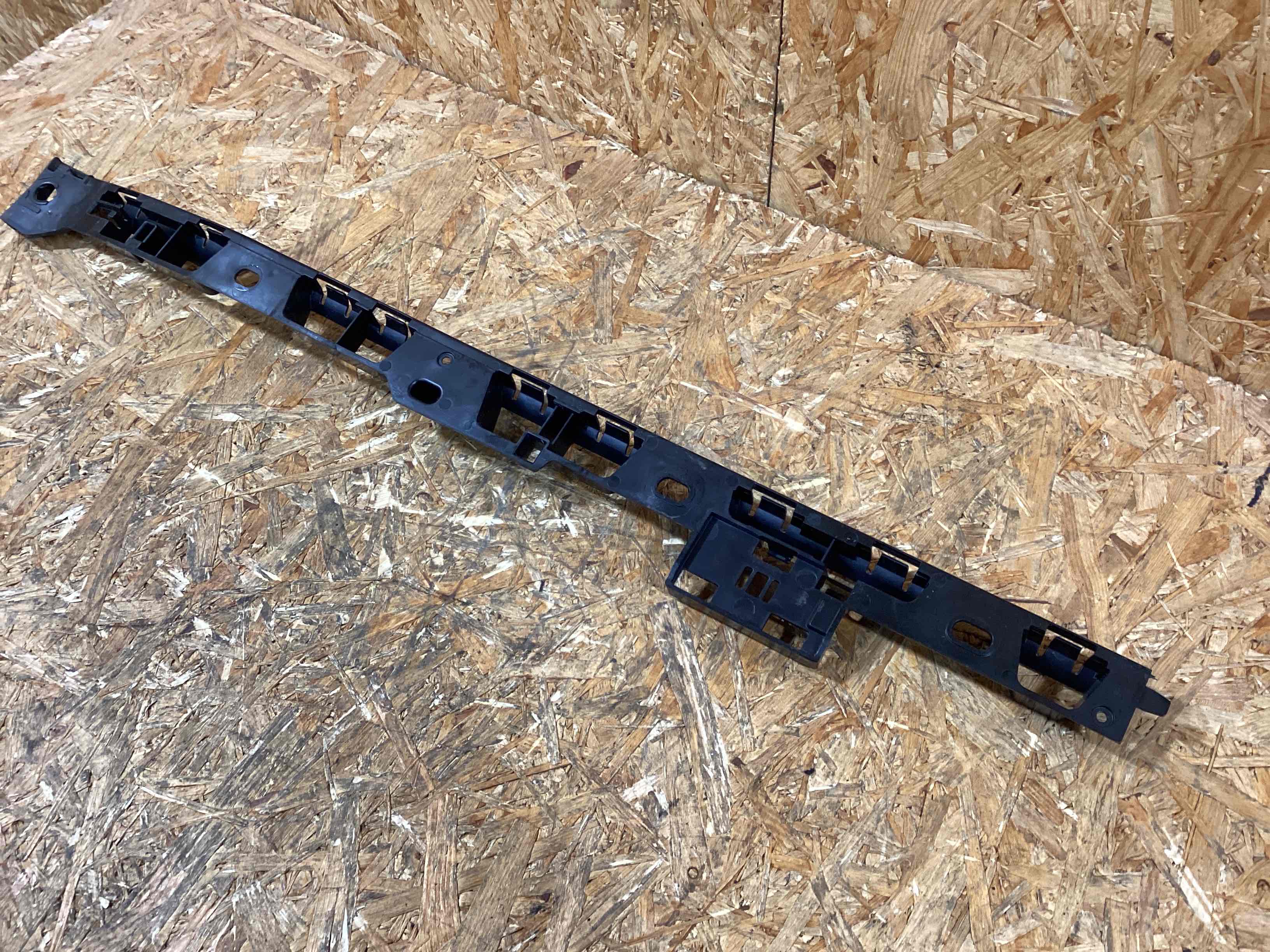 Крепление, кронштейн Porsche Macan 100226-121