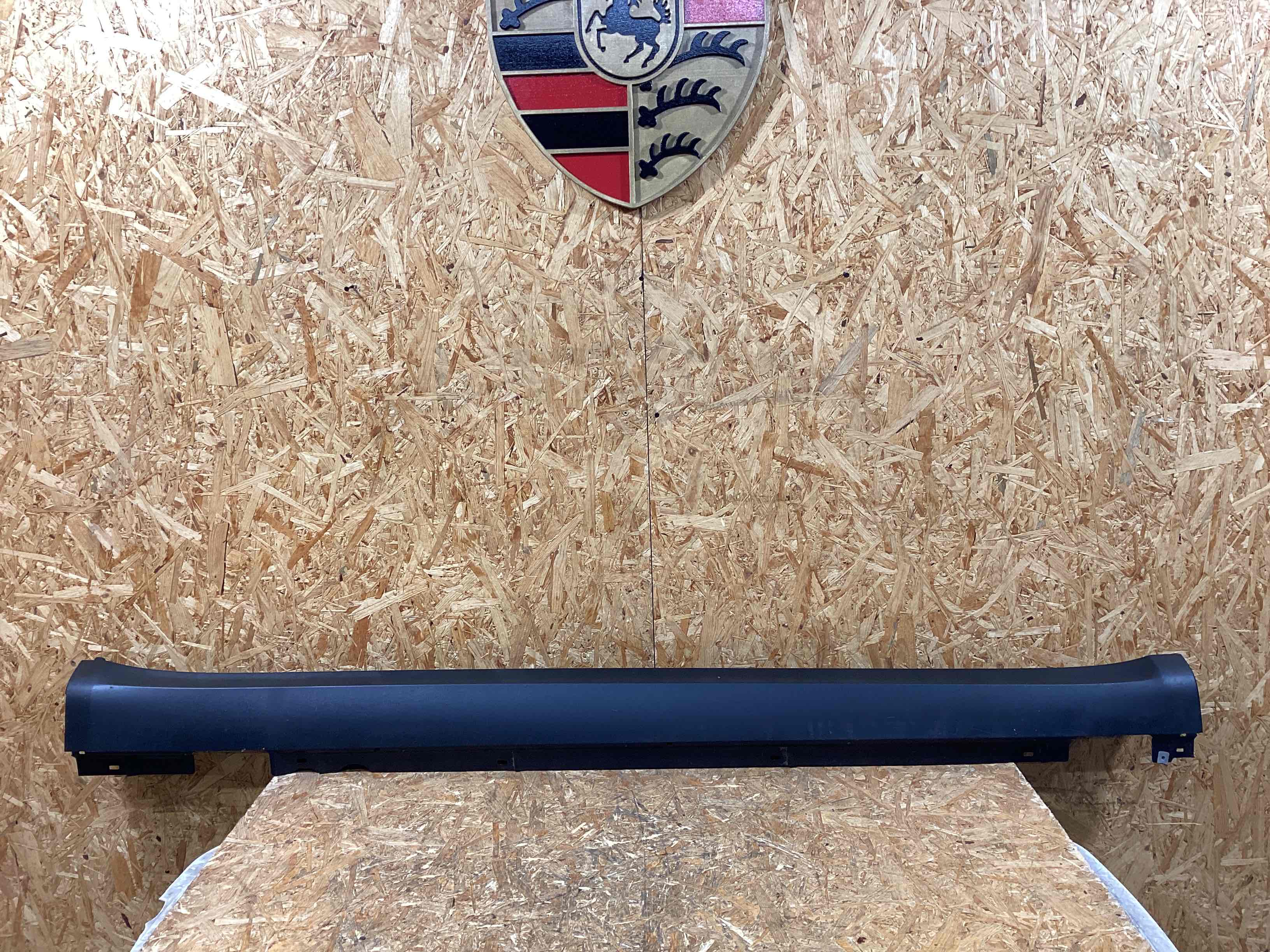 Порог правый Porsche Macan 100226-123