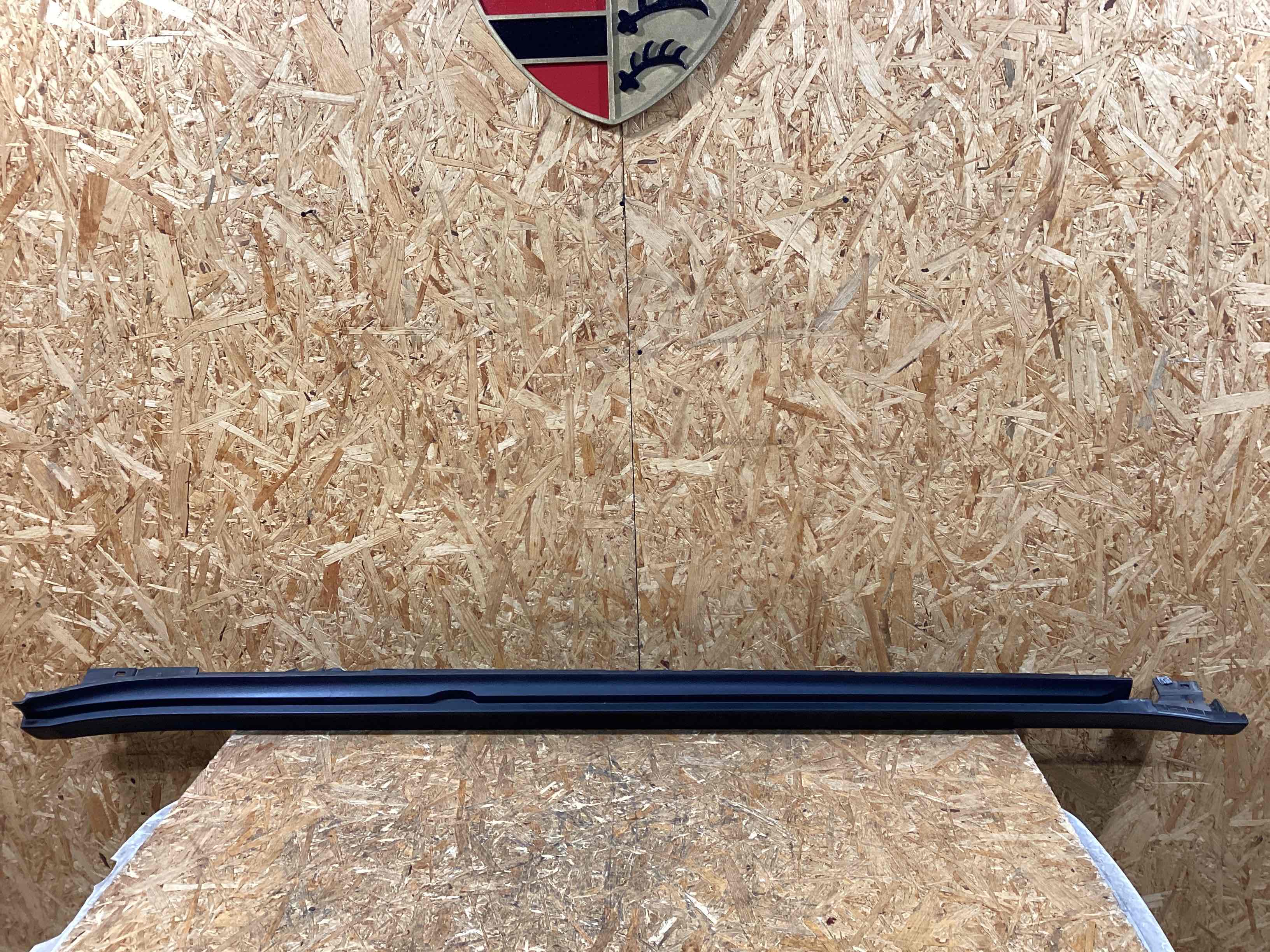 Порог правый Porsche Macan 100226-123