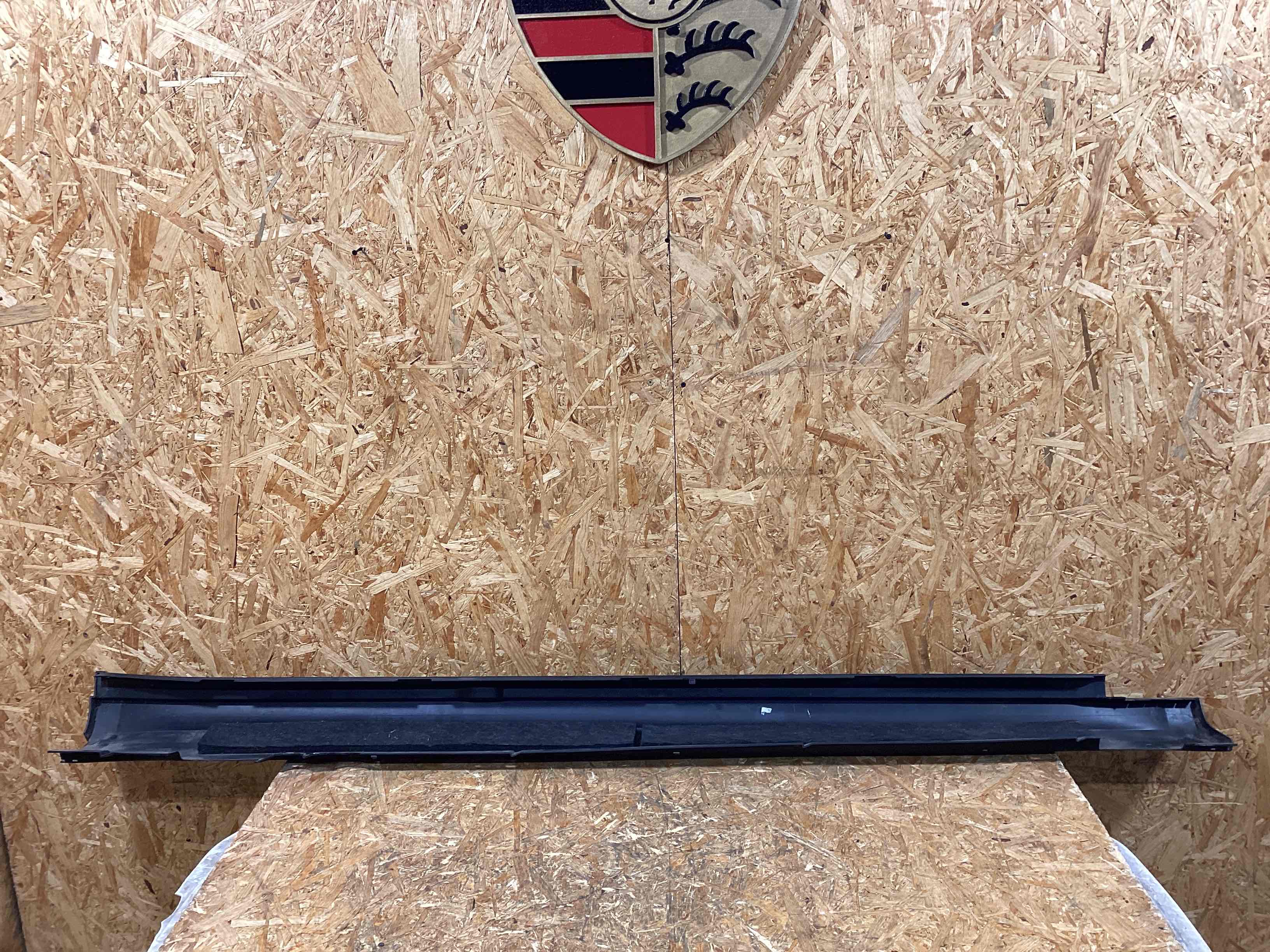 Порог левый Porsche Macan 100226-124