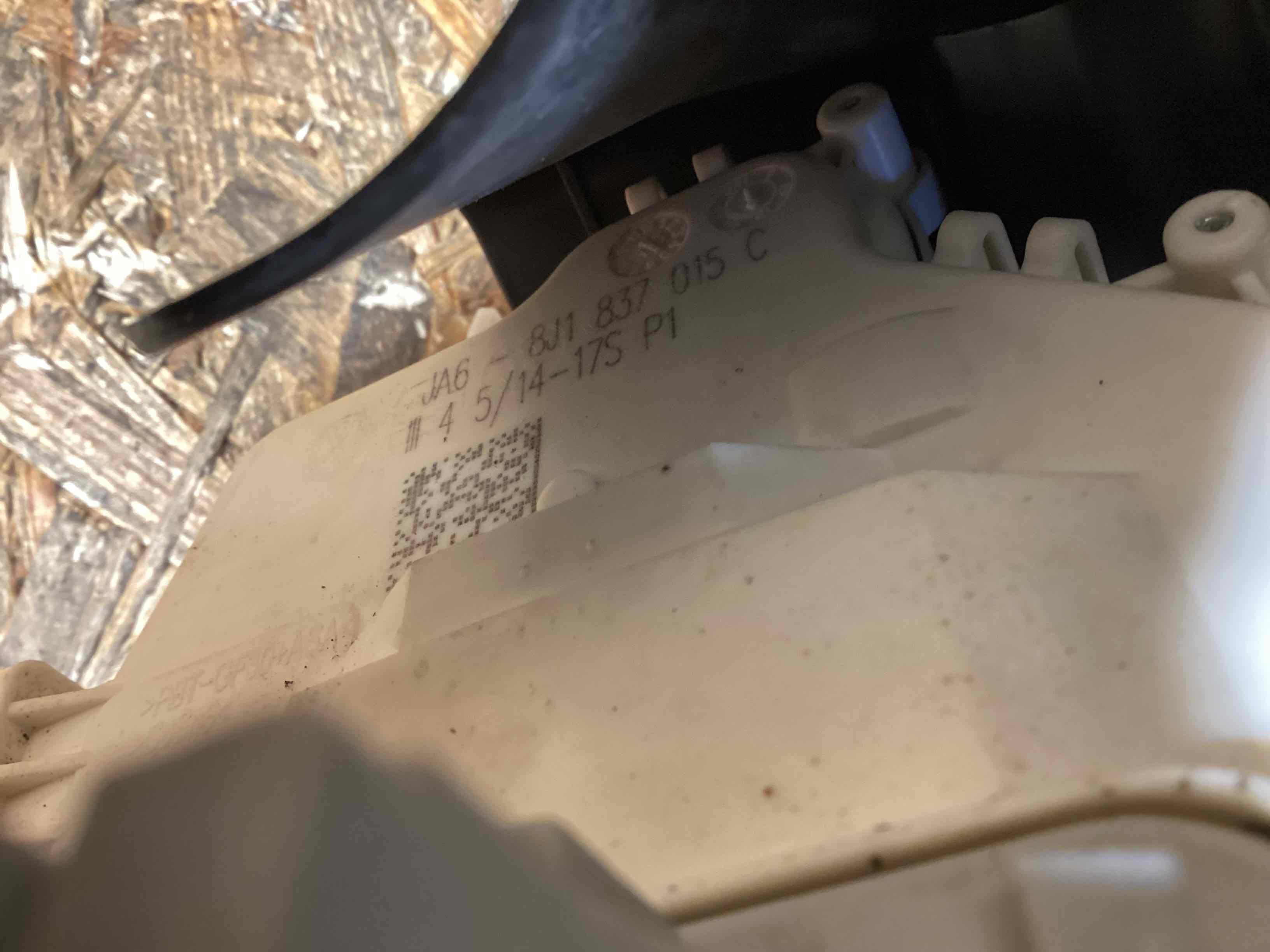 Замок двери передней левой Porsche 911 100326-106