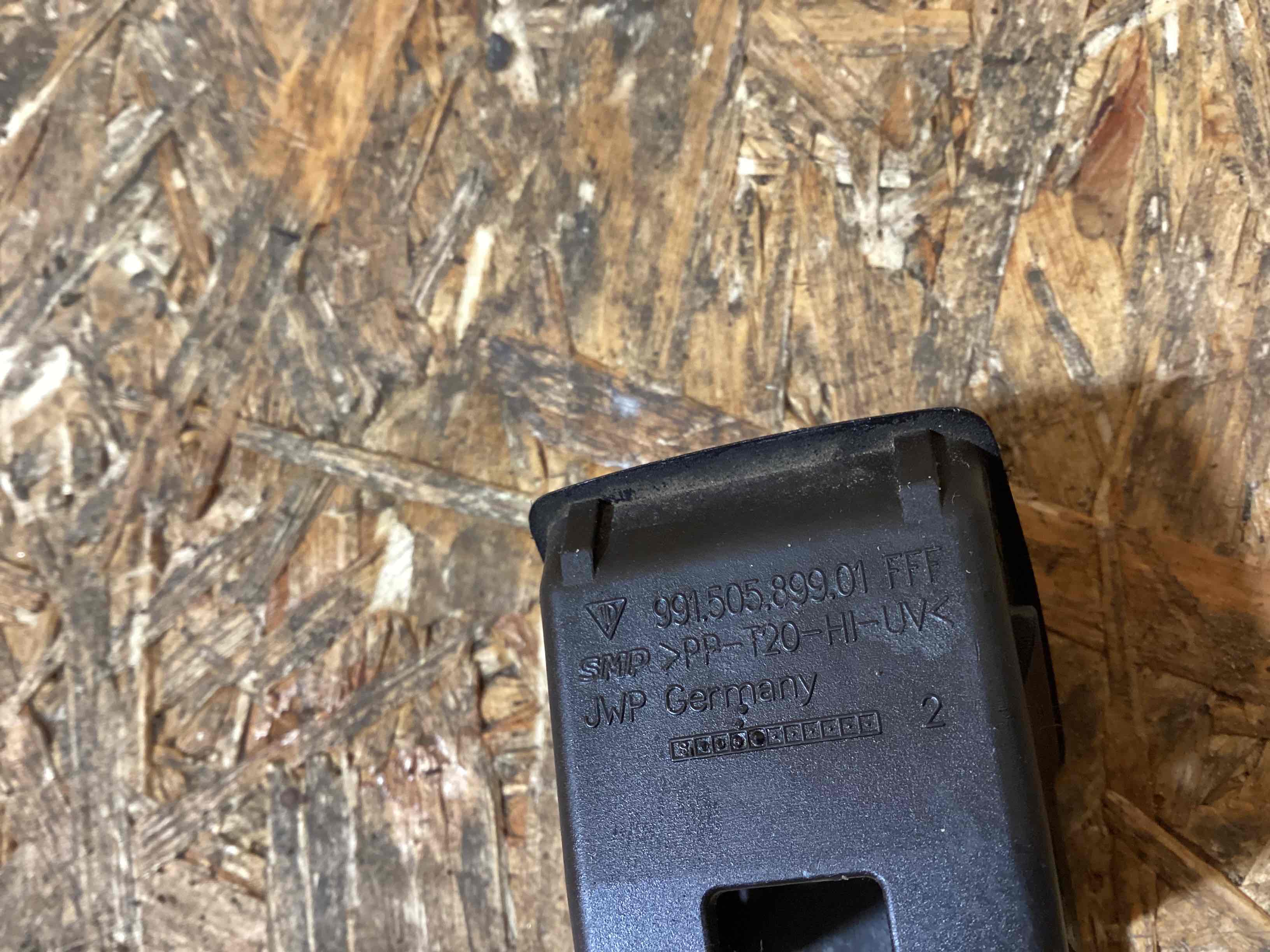 Камера, крепление камеры, корпус Porsche 911 100326-112