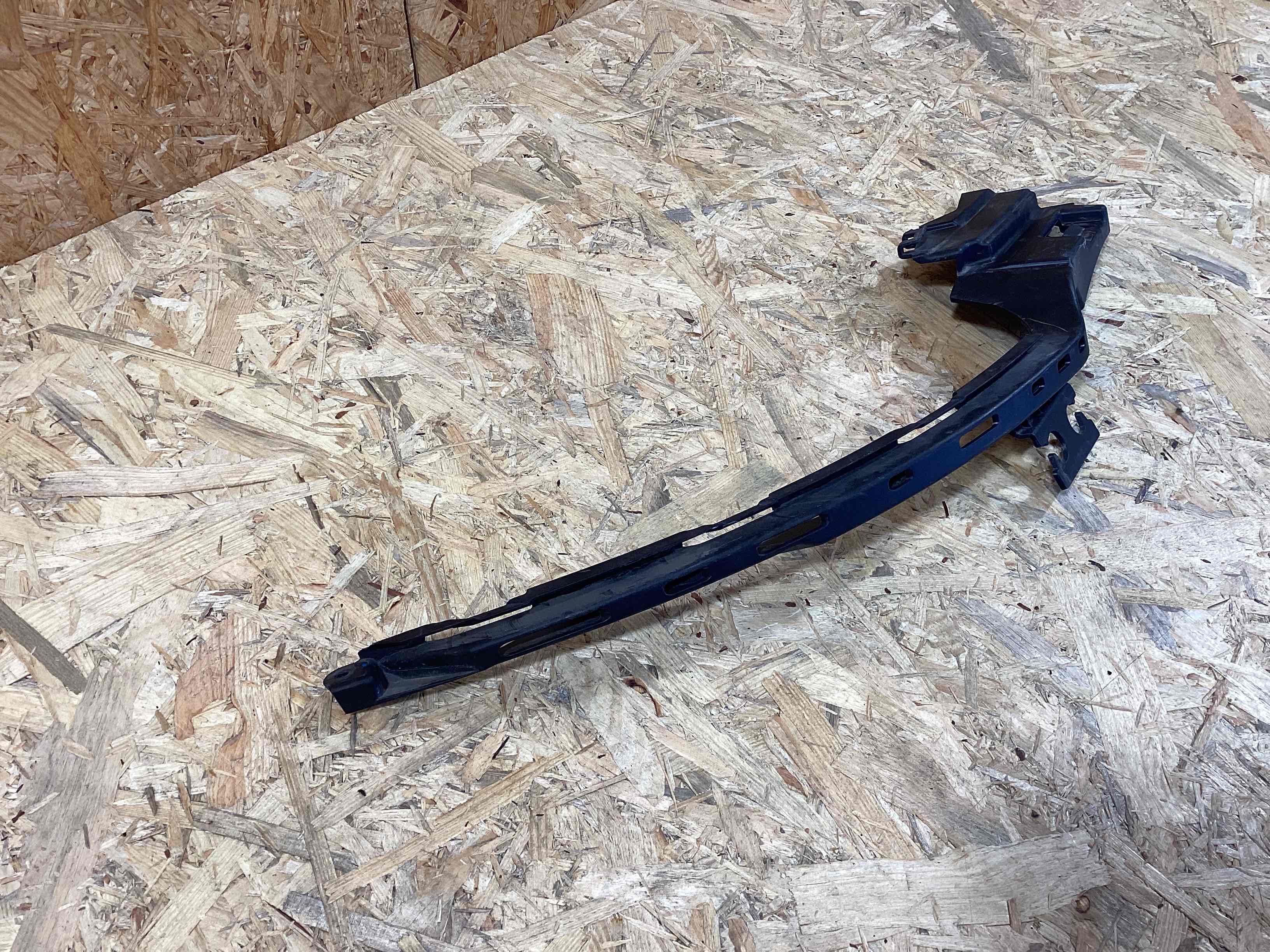 Крепление бампера Porsche 911 100426-105