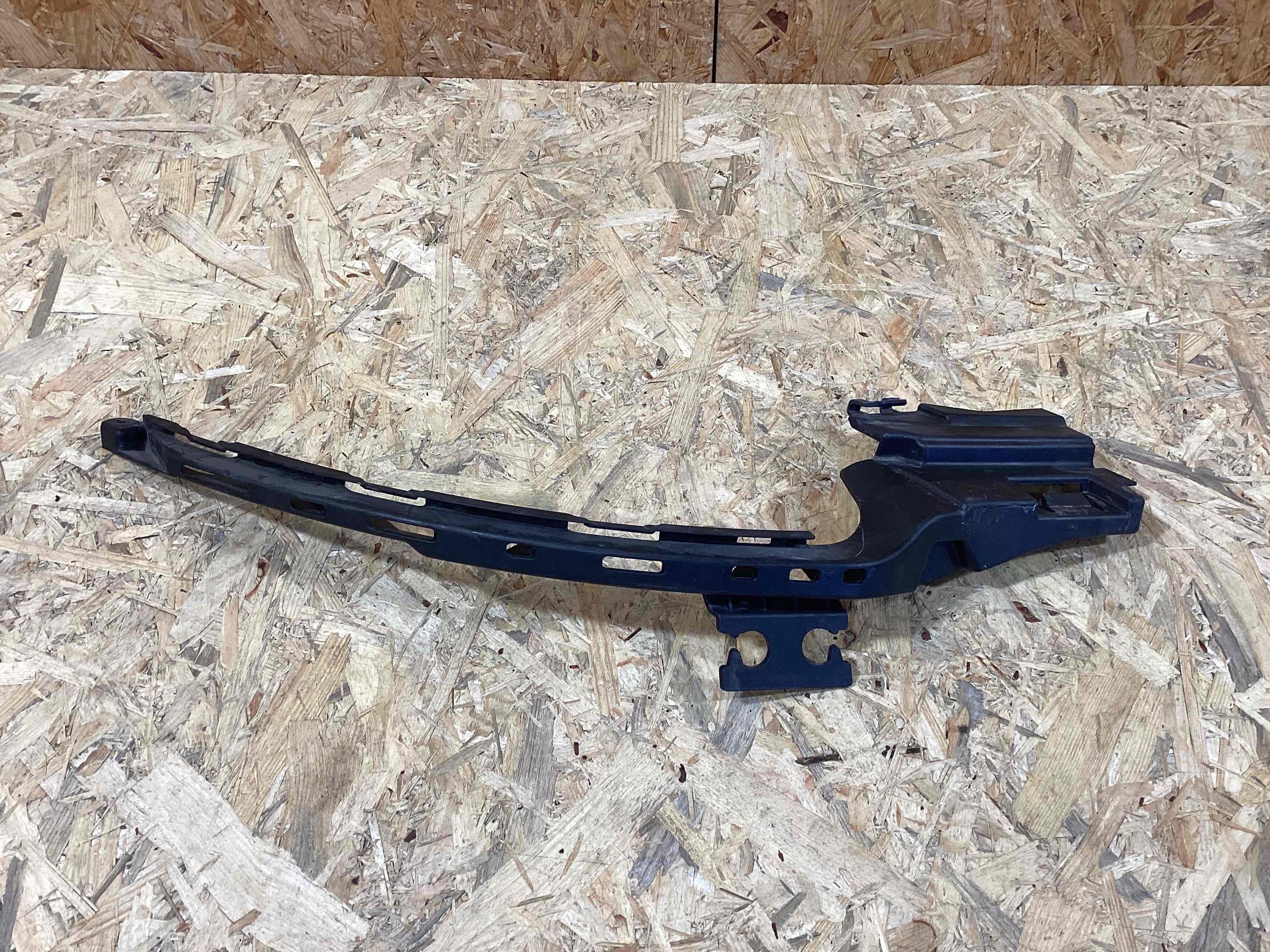 Крепление бампера Porsche 911 100426-105