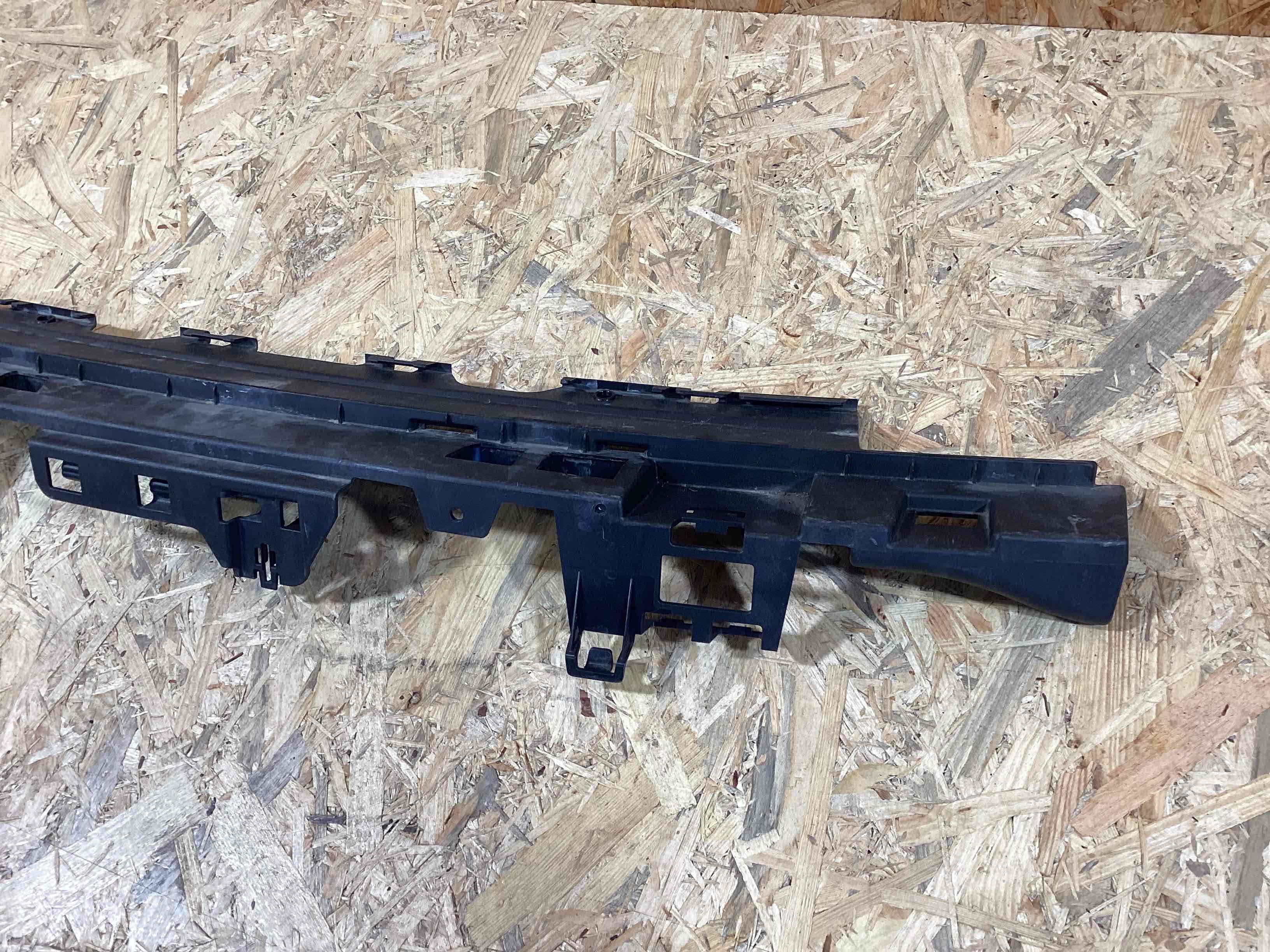 Крепление бампера Porsche 911 100426-109