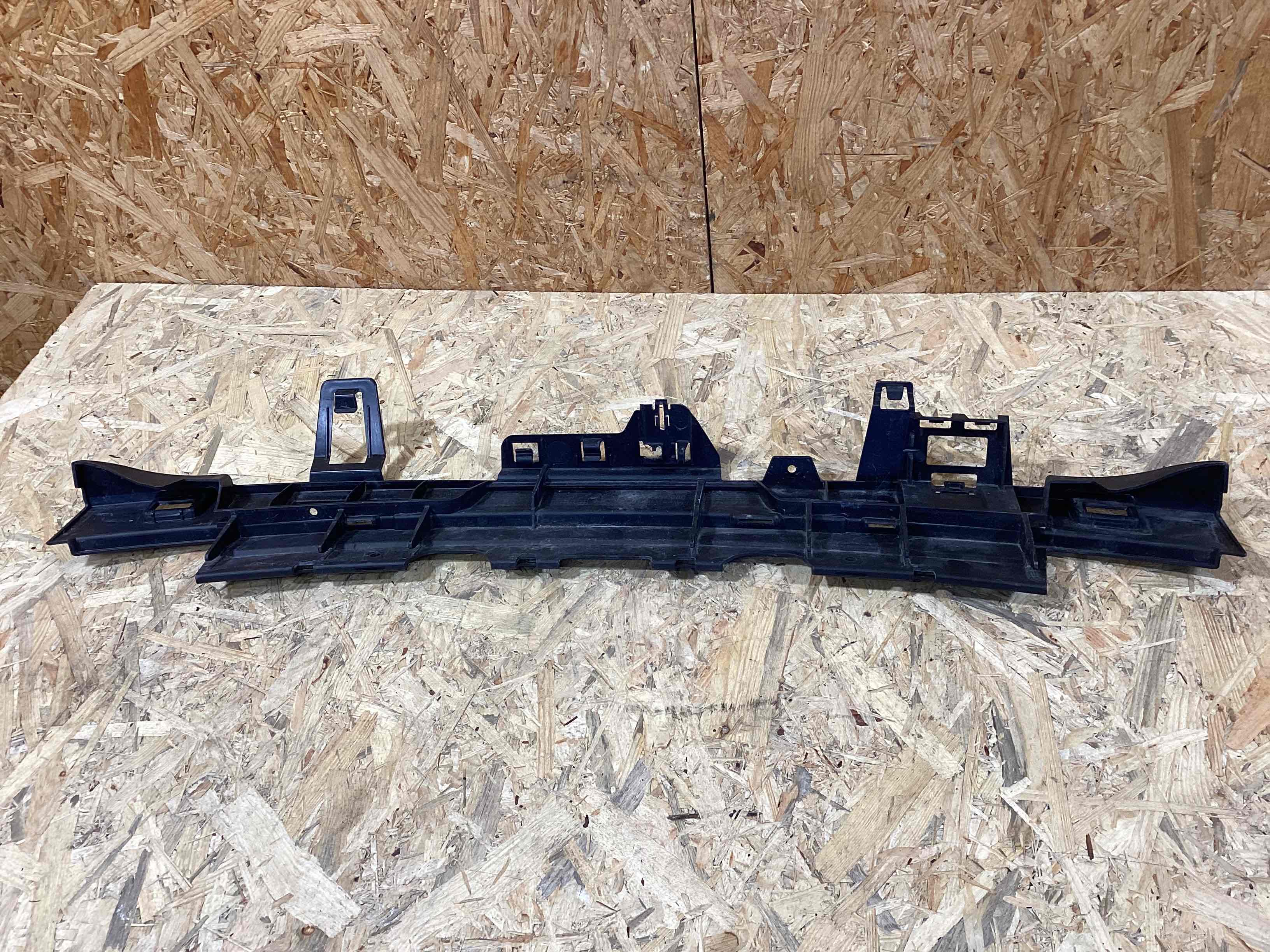 Крепление бампера Porsche 911 100426-109