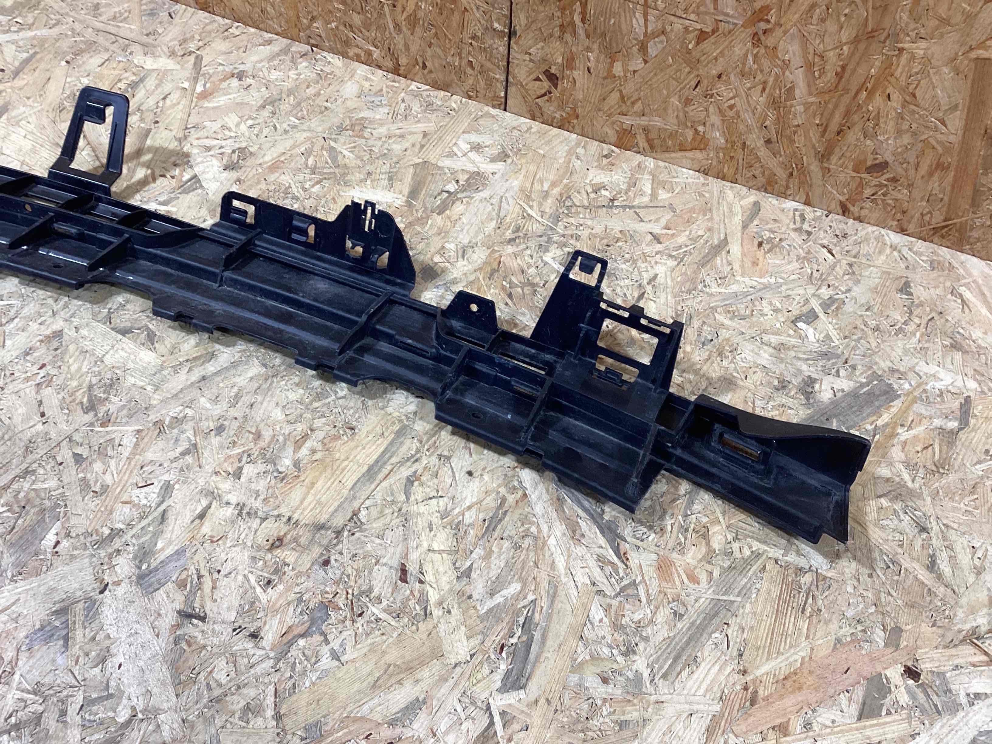 Крепление бампера Porsche 911 100426-109