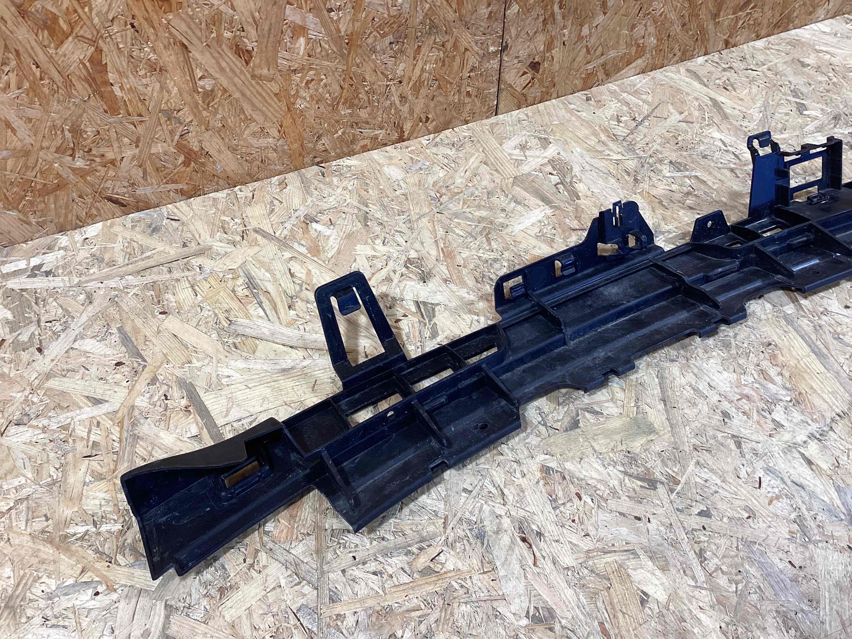 Крепление бампера Porsche 911 100426-109