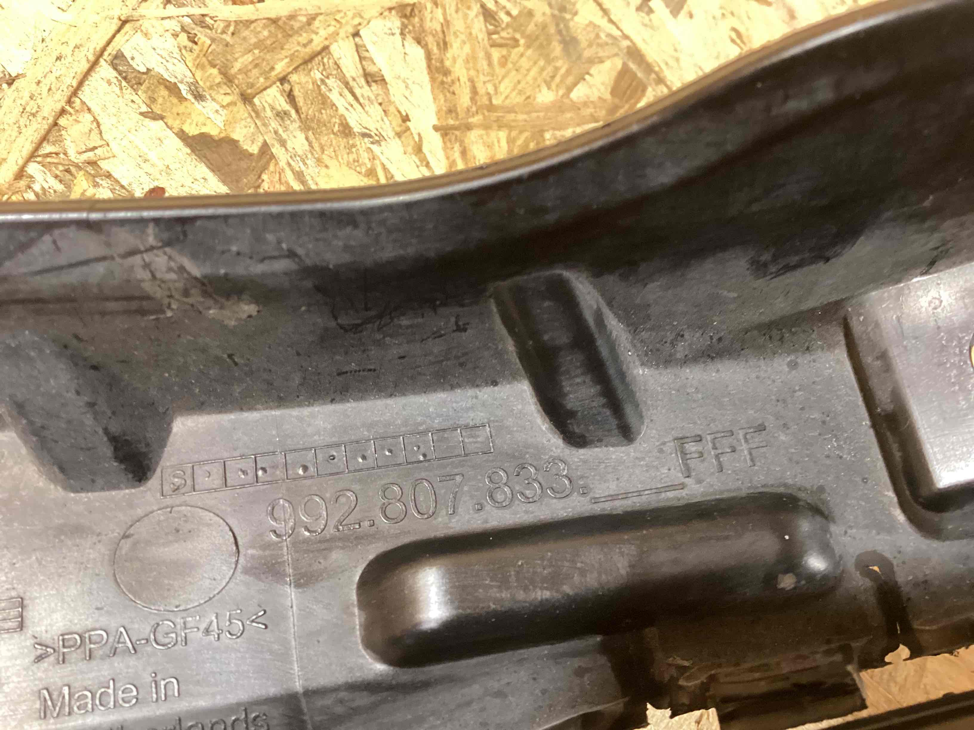 Заглушка, вставка (решетка) в бампер Porsche 911 100426-112