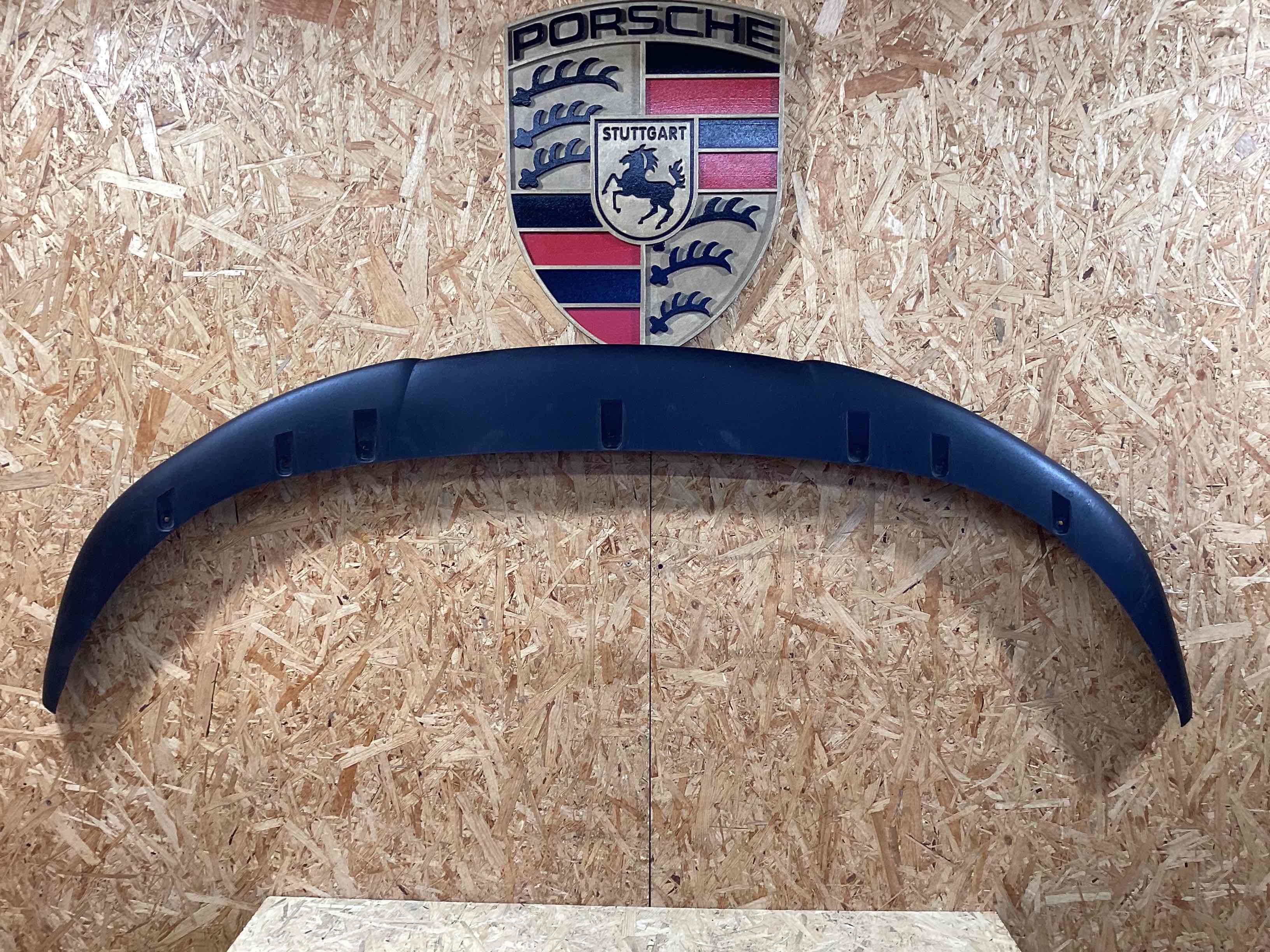 Юбка бампера нижняя Porsche Taycan 100426-115